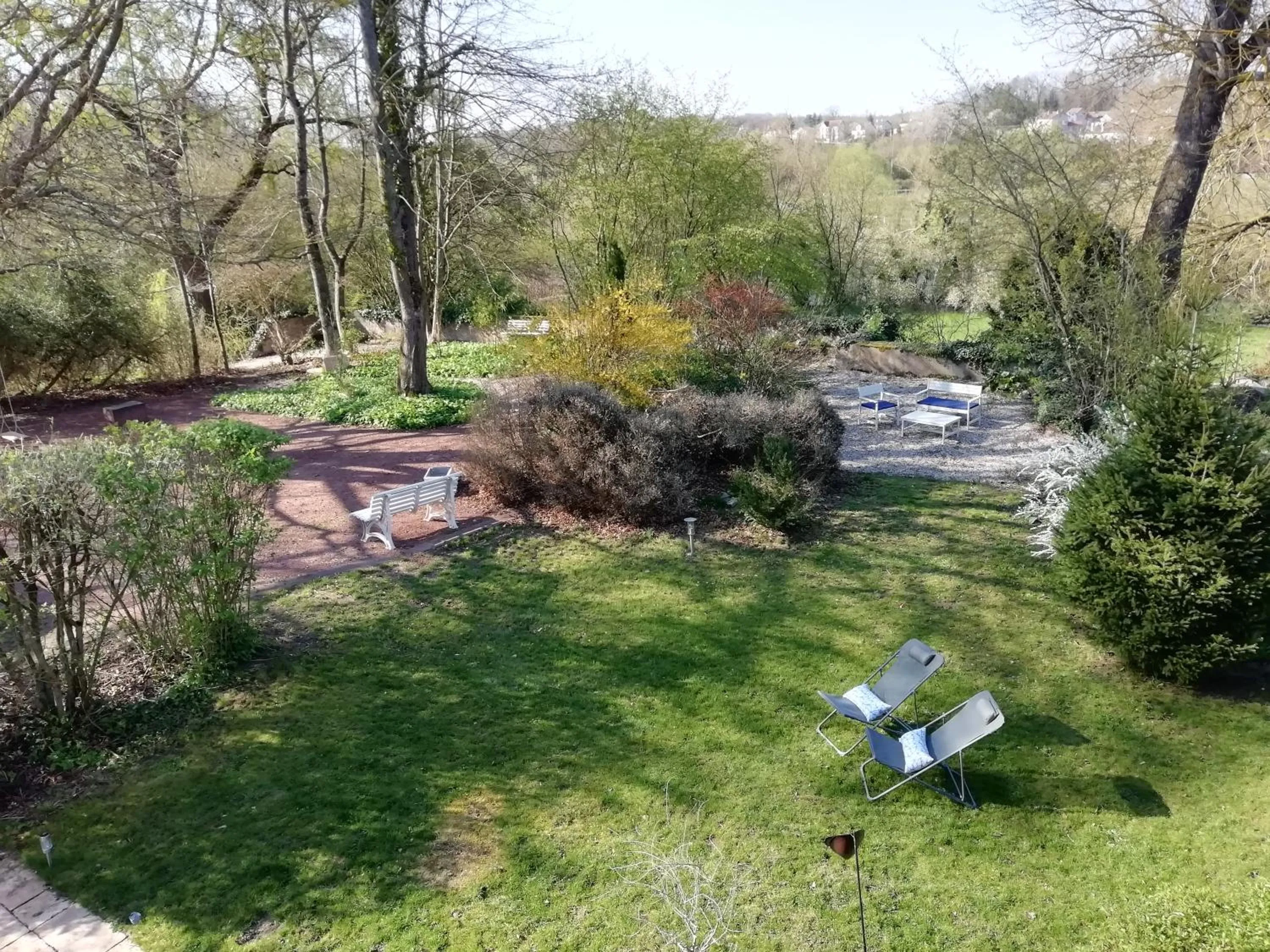 Garden in Chambres d'hôtes La Tuilerie