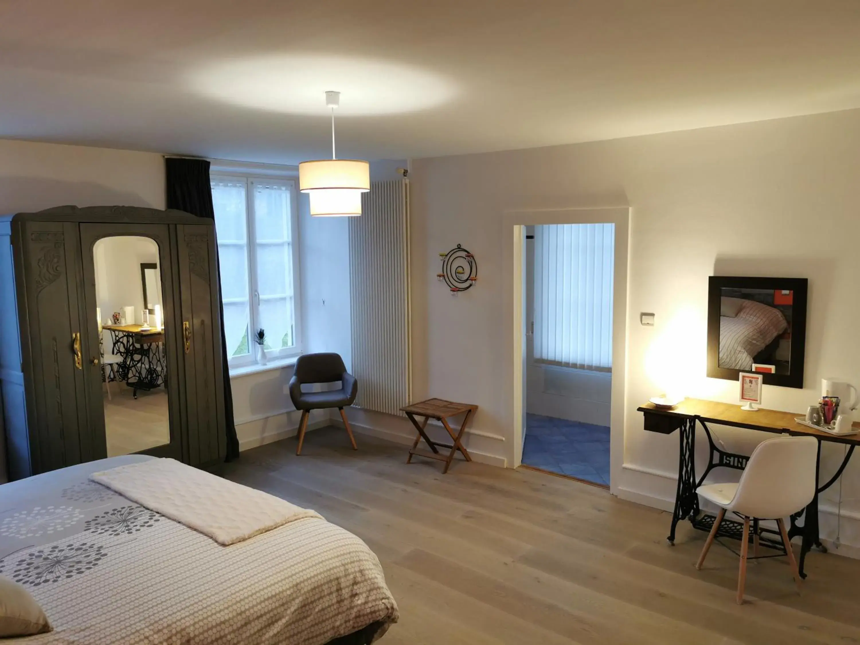 King Room in Chambres d'hôtes La Tuilerie King Room in Chambres d'hôtes La Tuilerie