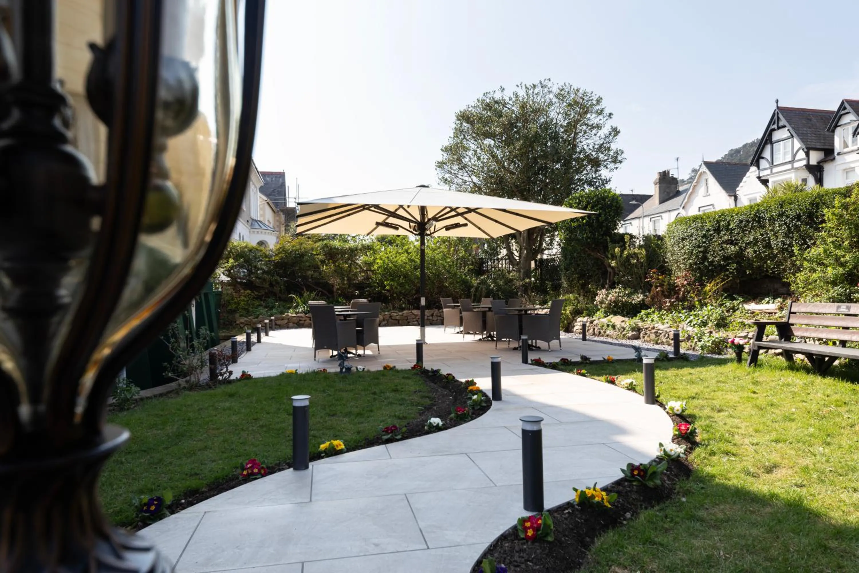 Patio in The Annan Hotel