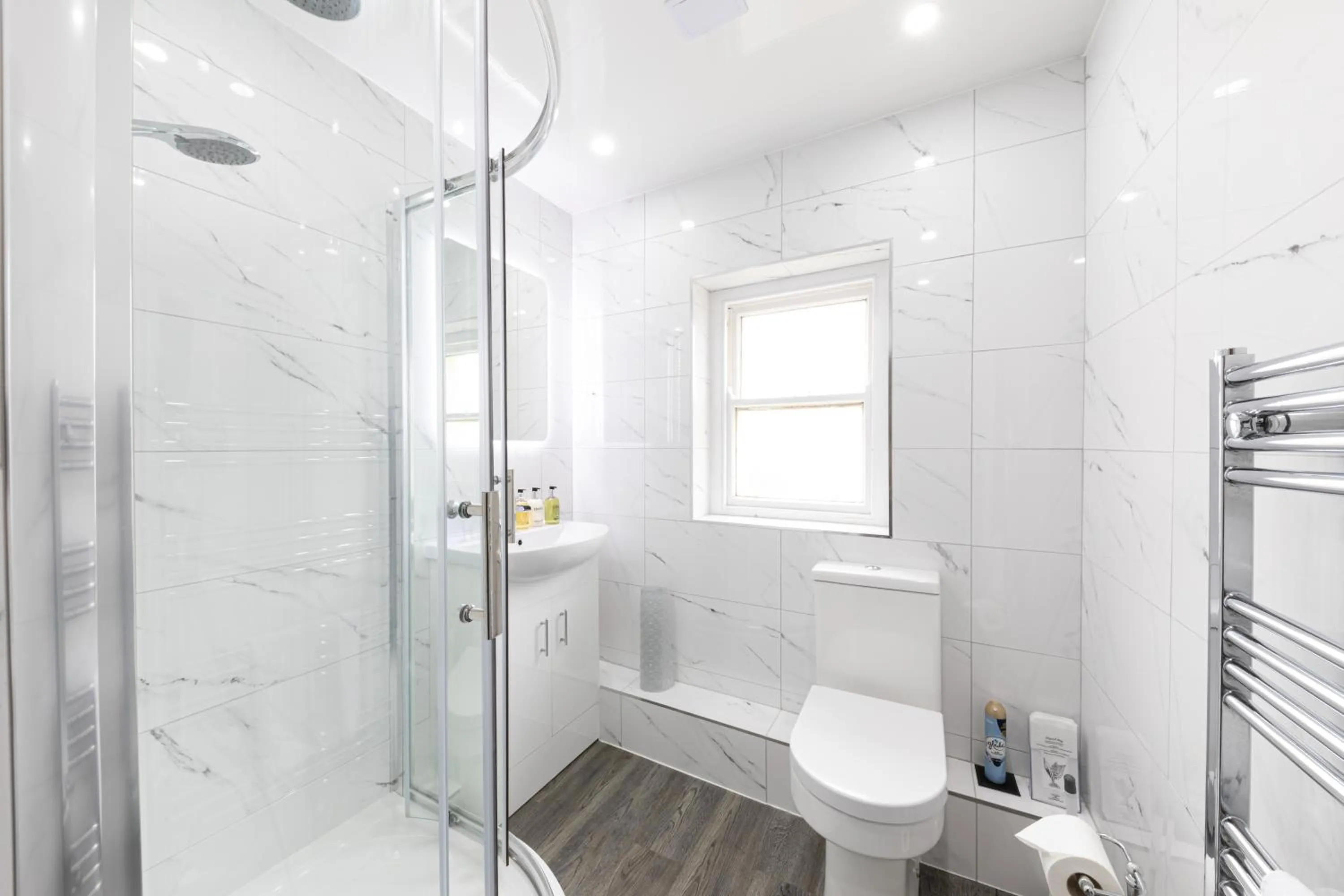 Bathroom in The Annan Hotel