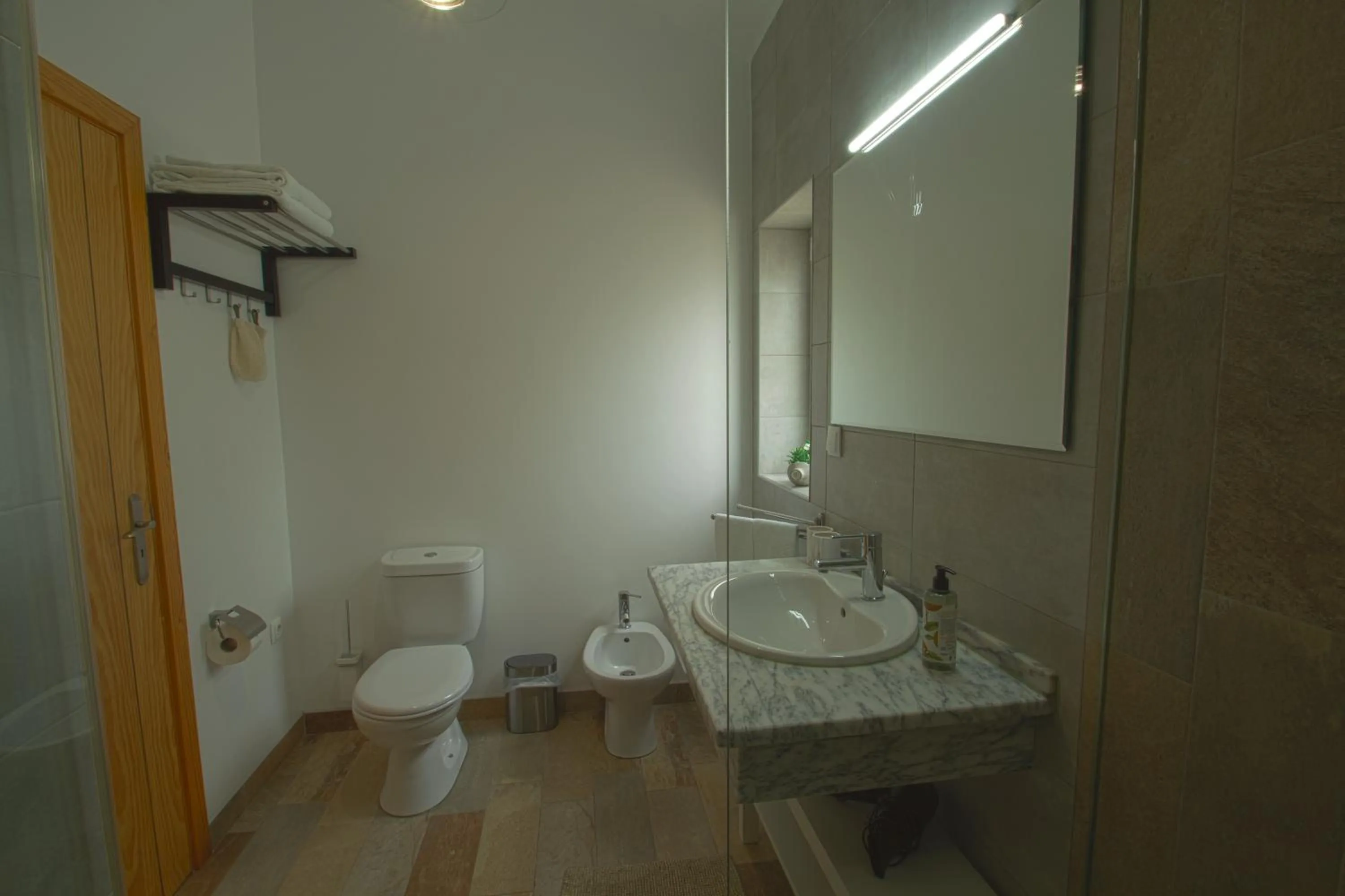 Shower in Monte das Perdizes