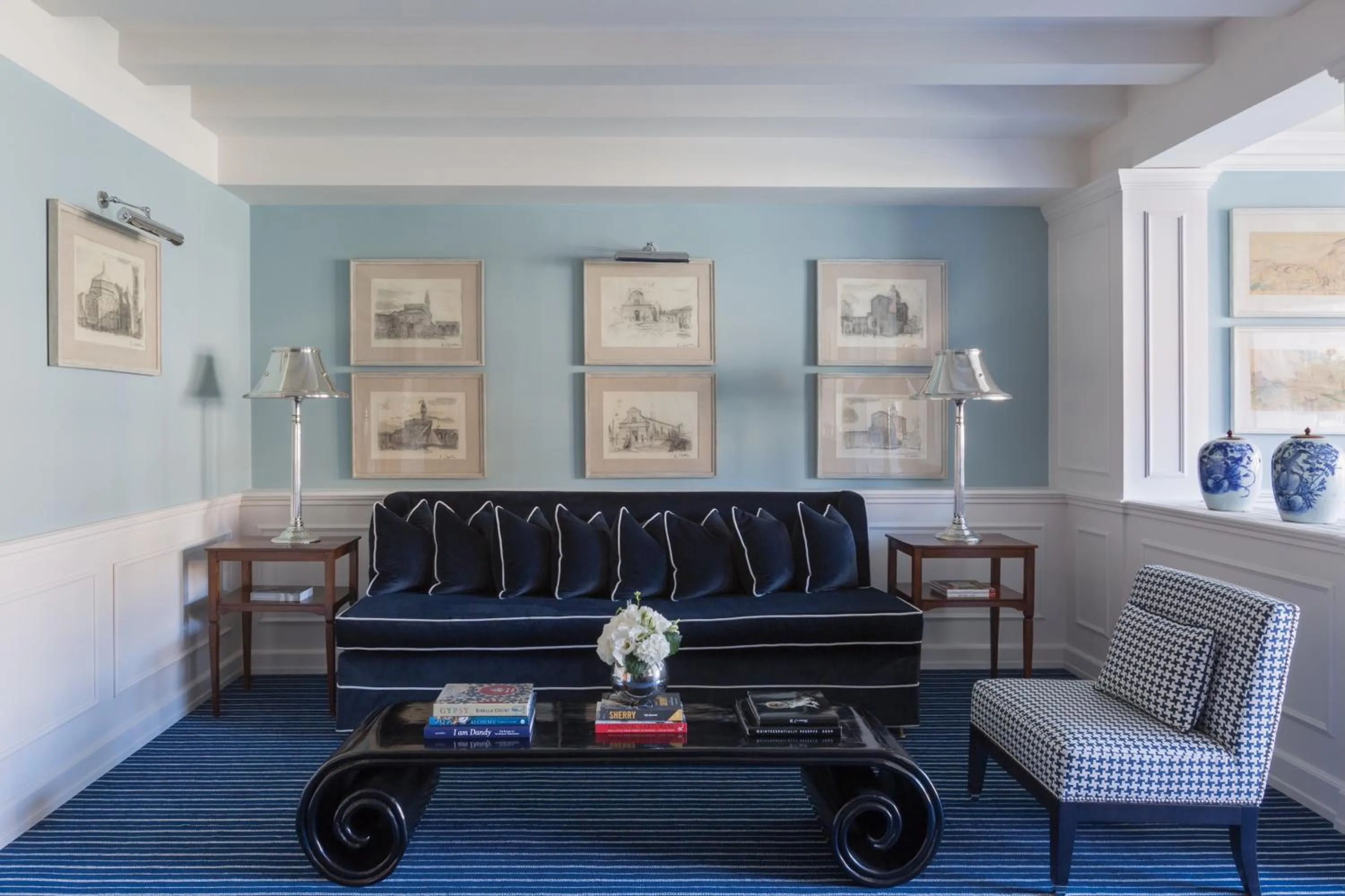Seating area in Hotel Lungarno - Lungarno Collection
