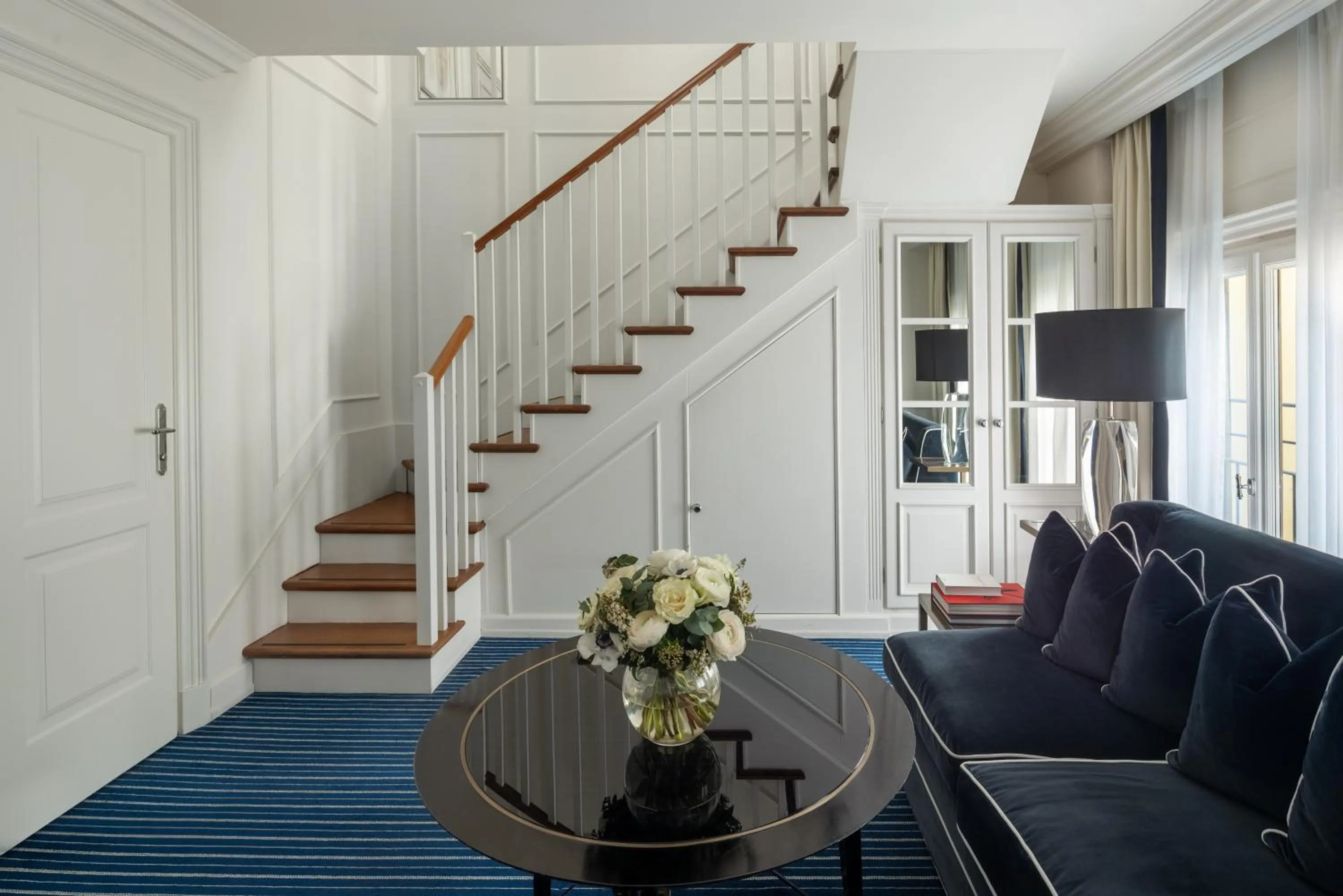 Seating area in Hotel Lungarno - Lungarno Collection