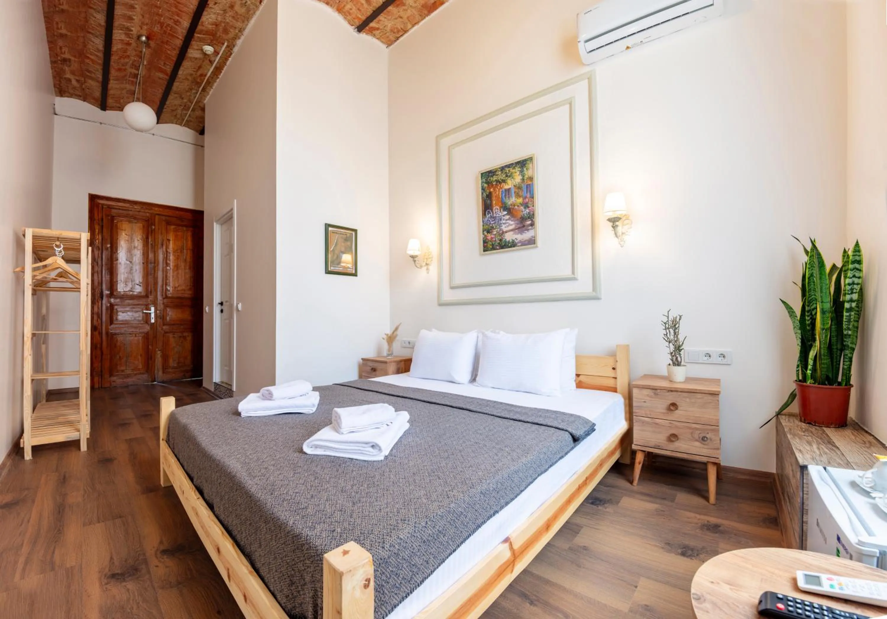 Bed in Cezayir Rooms