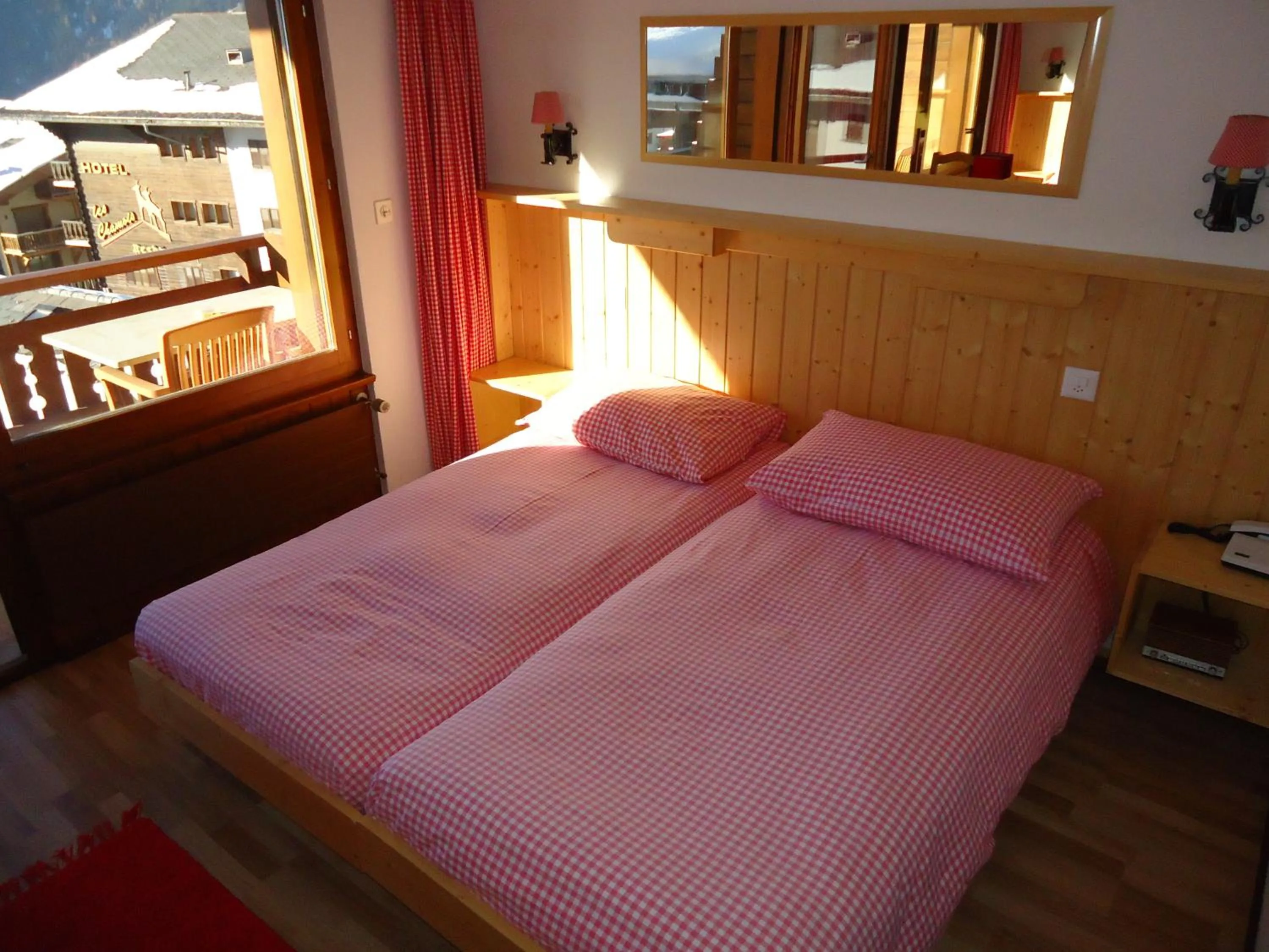 Bedroom, Bed in Hotel Mirabeau