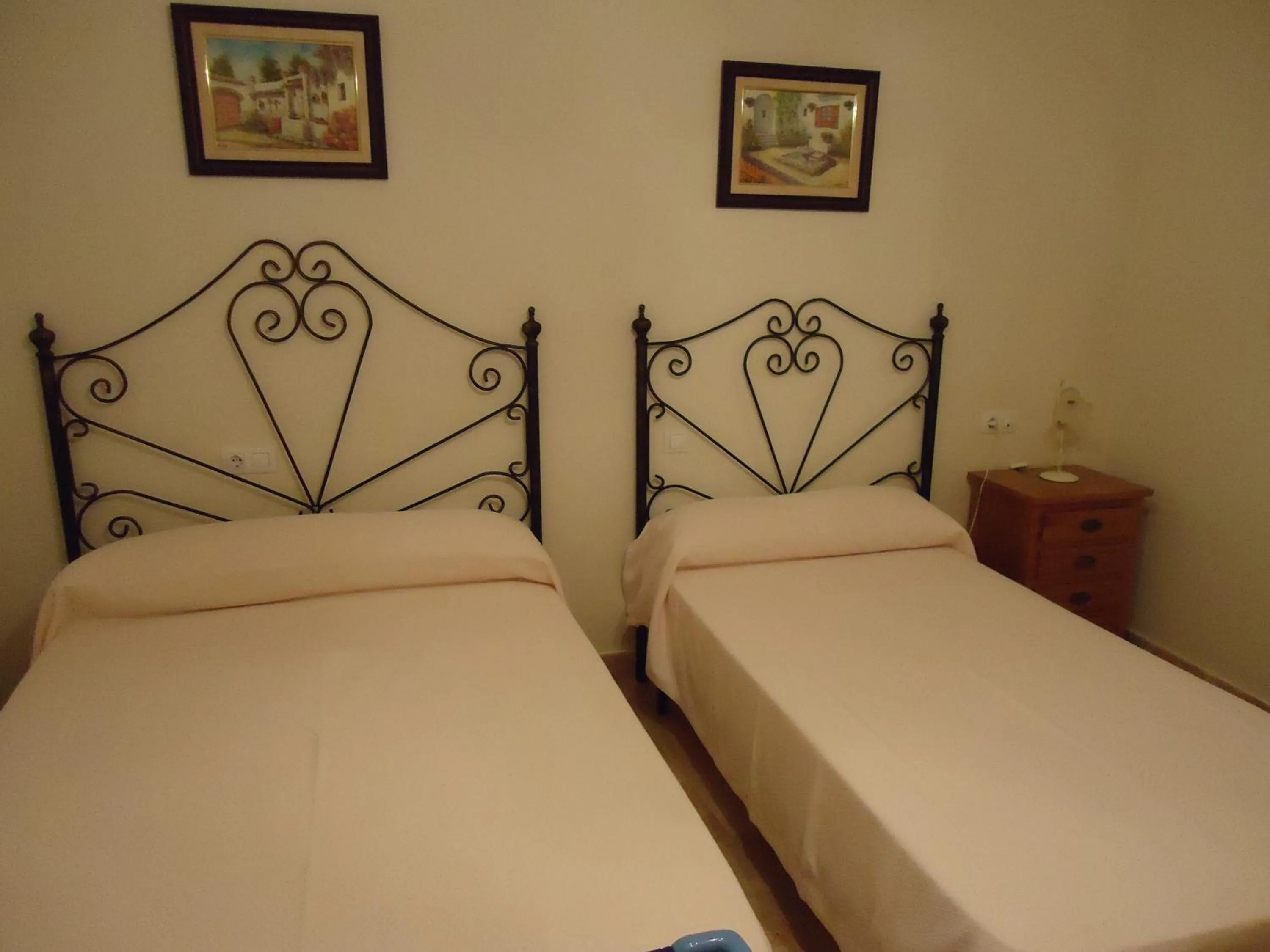 Bed in Hotel Antequera Rural Fortes La Nuit