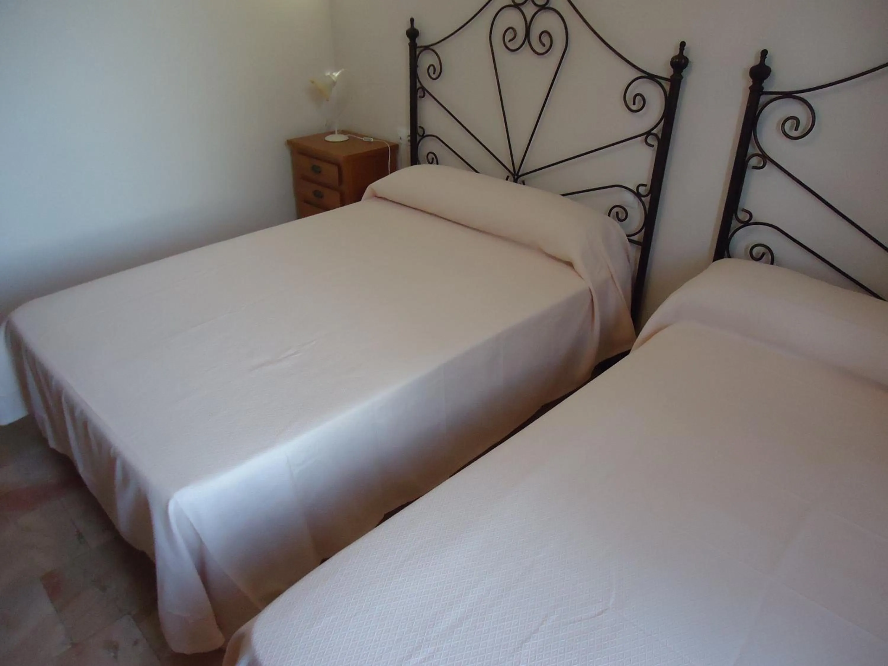 Bed in Hotel Antequera Rural Fortes La Nuit