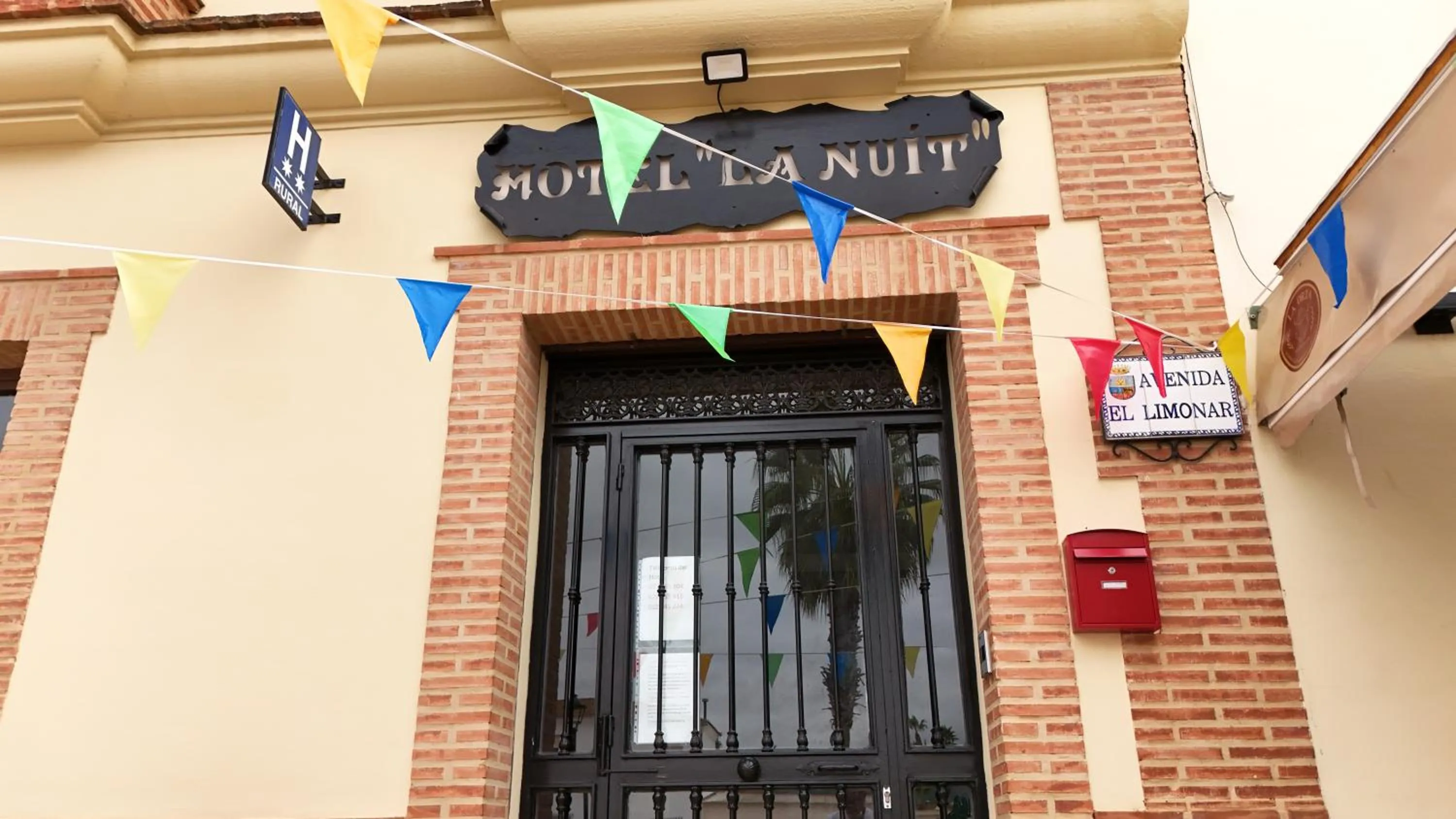 Property logo or sign in Hotel Antequera Rural Fortes La Nuit