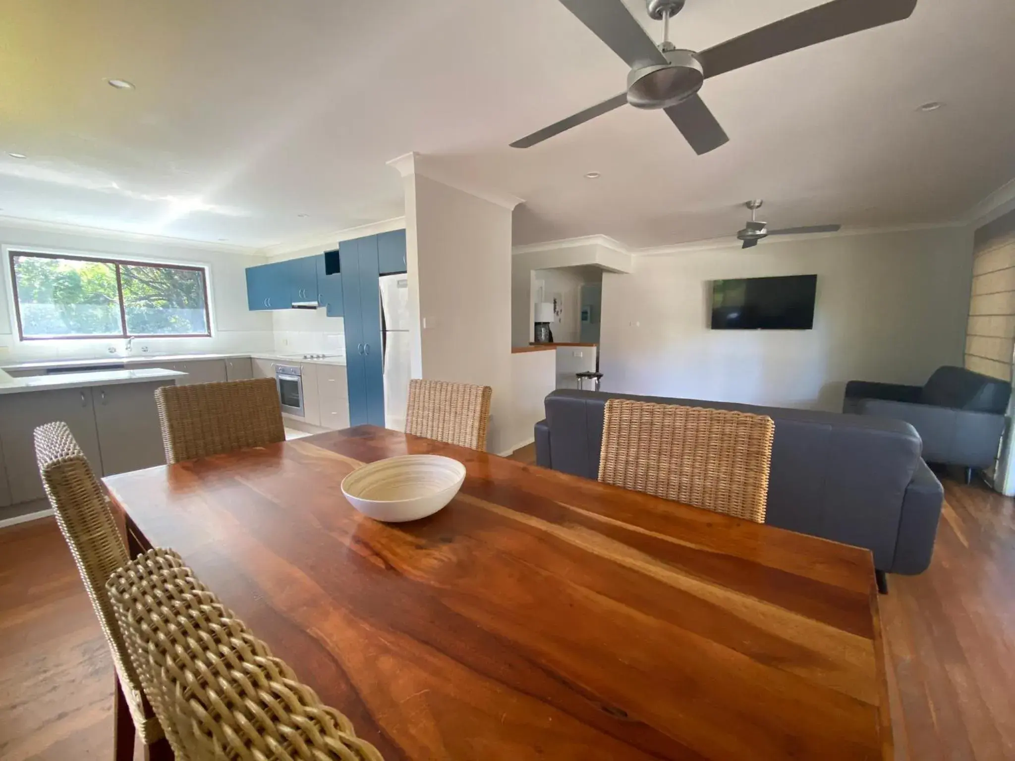 Three-Bedroom House in Tiona Holiday Park Three-Bedroom House in Tiona Holiday Park