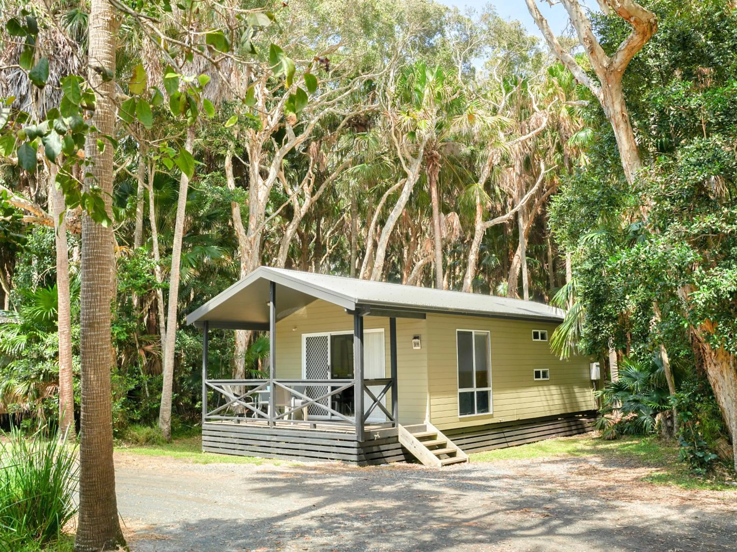 Property building in Tiona Holiday Park