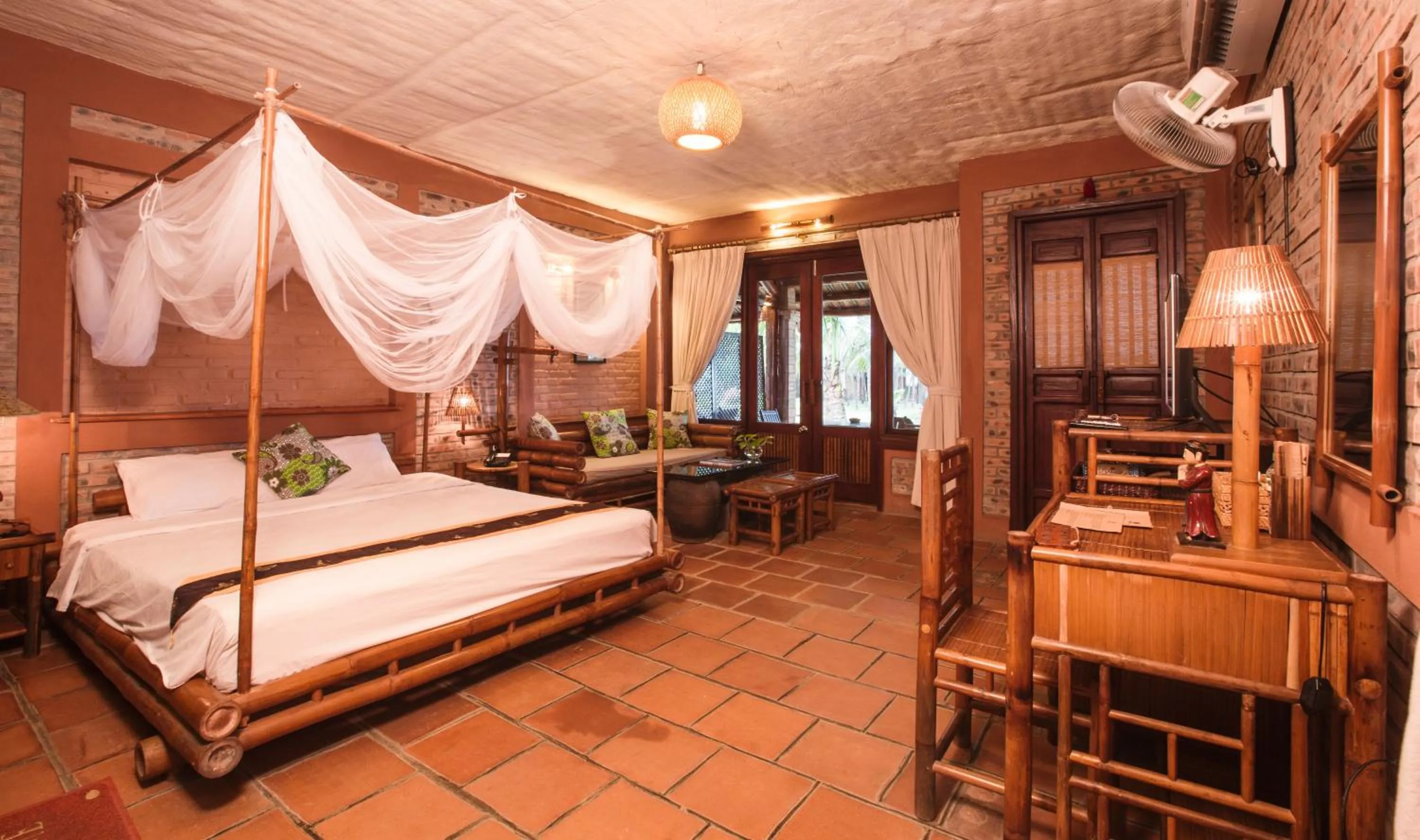 Bed in Van Chai Resort