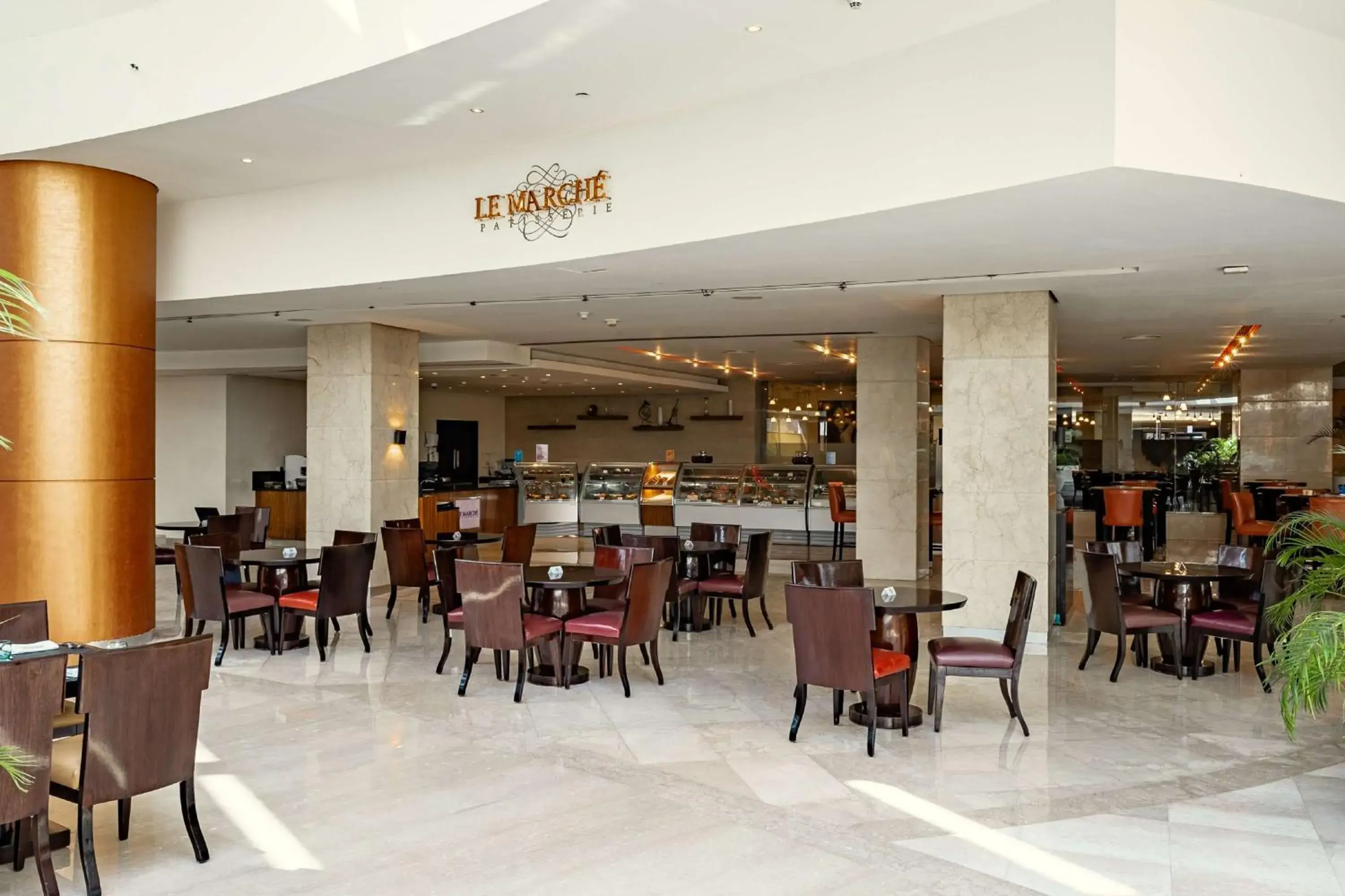 Restaurant/places to eat in Hilton Cairo Heliopolis Hotel Restaurant/places to eat in Hilton Cairo Heliopolis Hotel