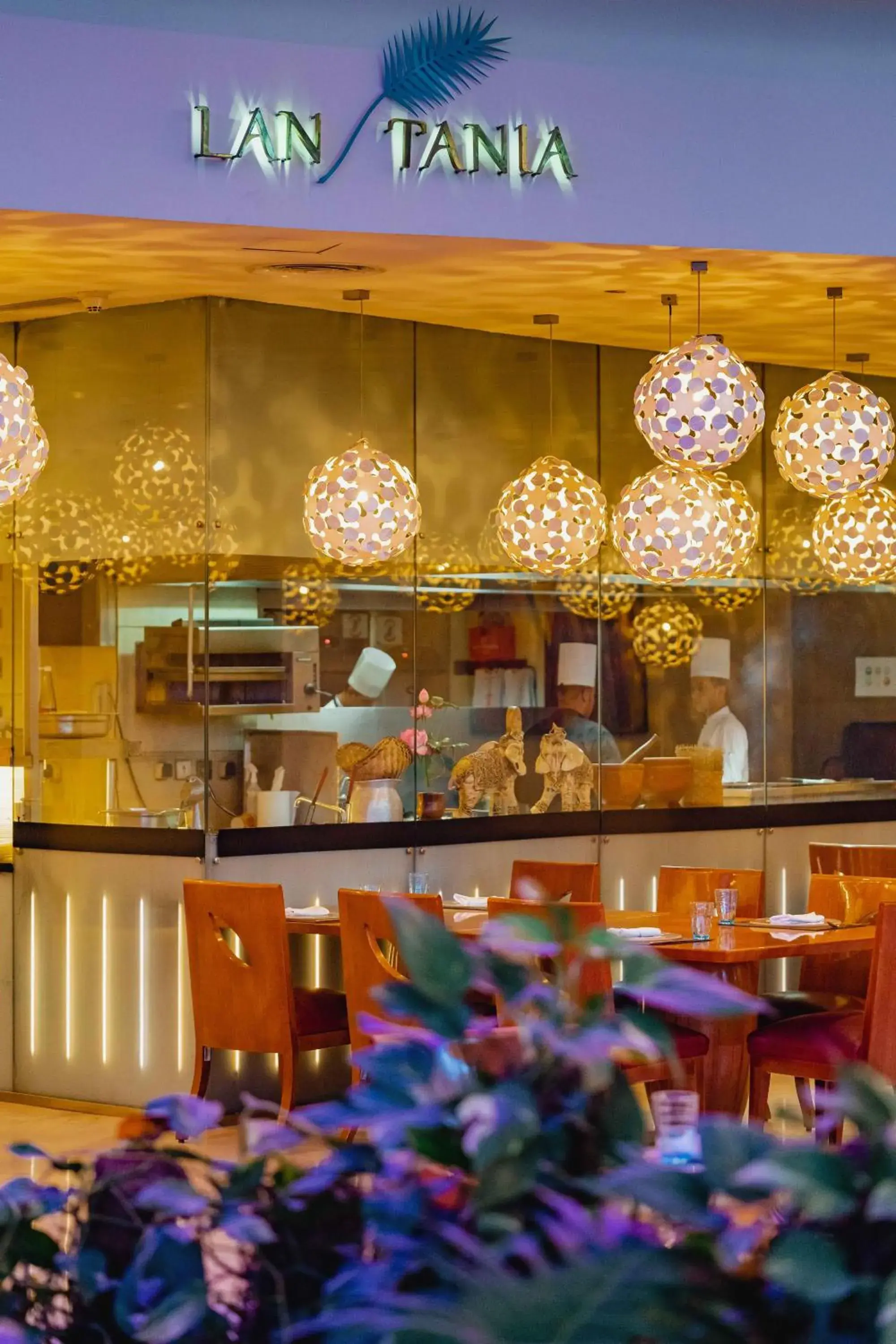 Restaurant/places to eat in Hilton Cairo Heliopolis Hotel Restaurant/places to eat in Hilton Cairo Heliopolis Hotel