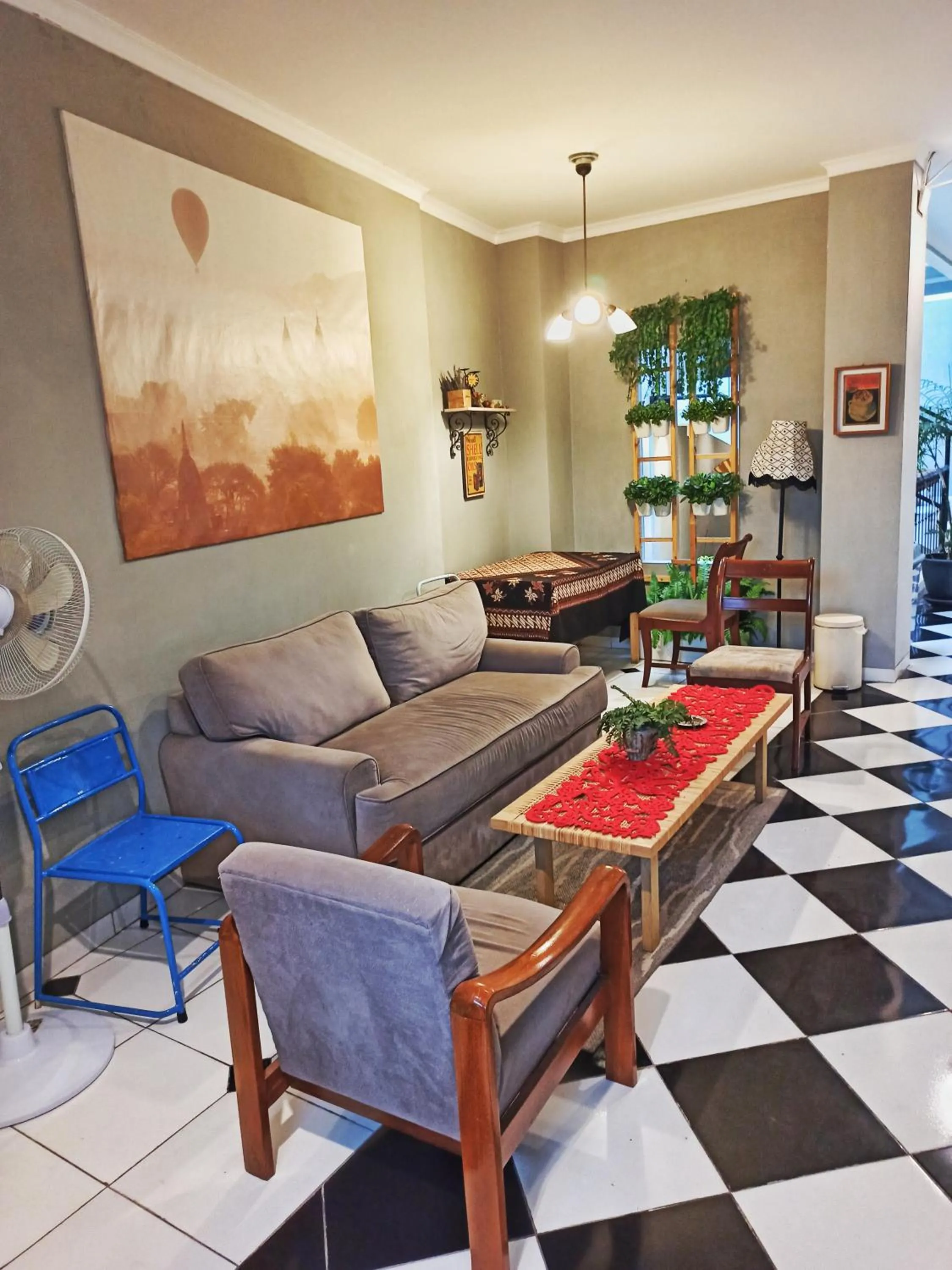 Seating area in Manggolo Homestay Syariah