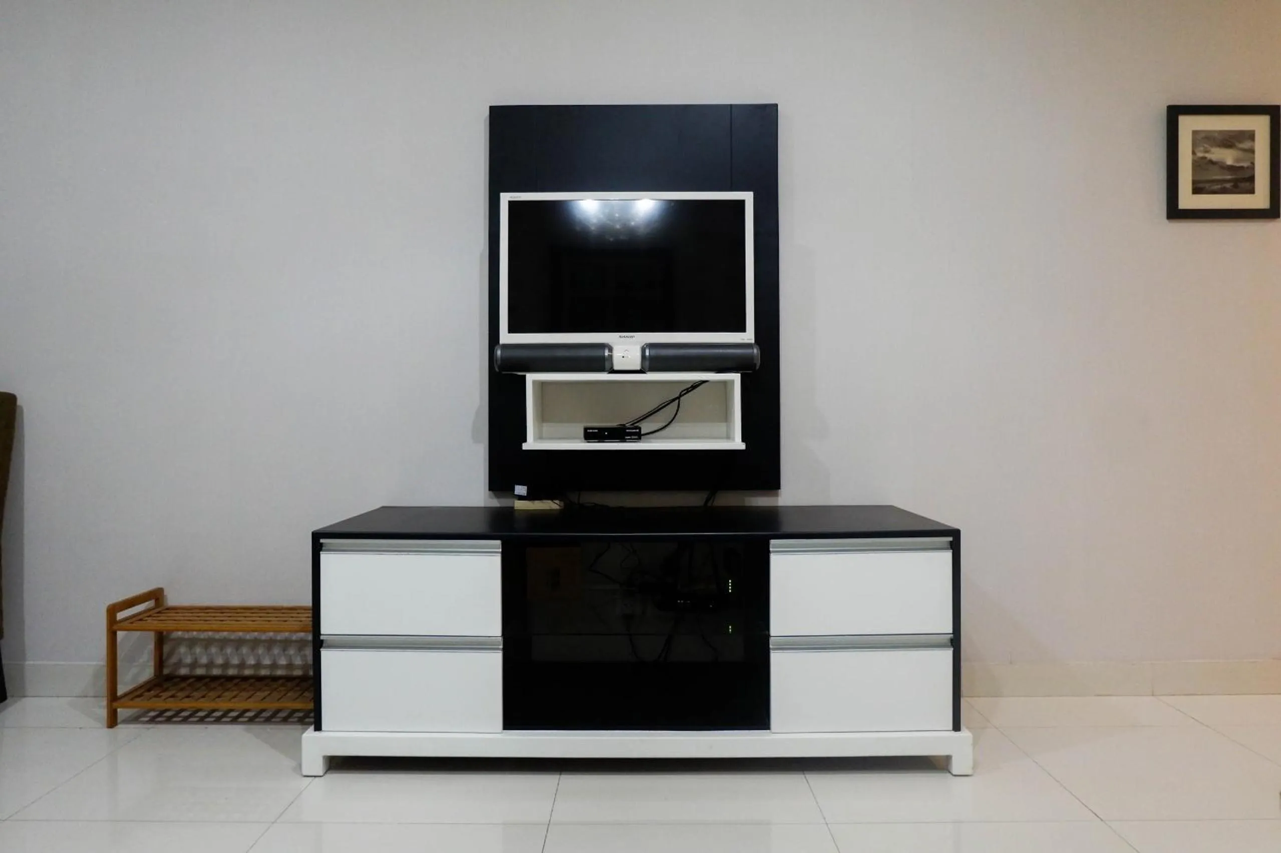 Strategic 2BR Apartment at Trillium Residence By Travelio