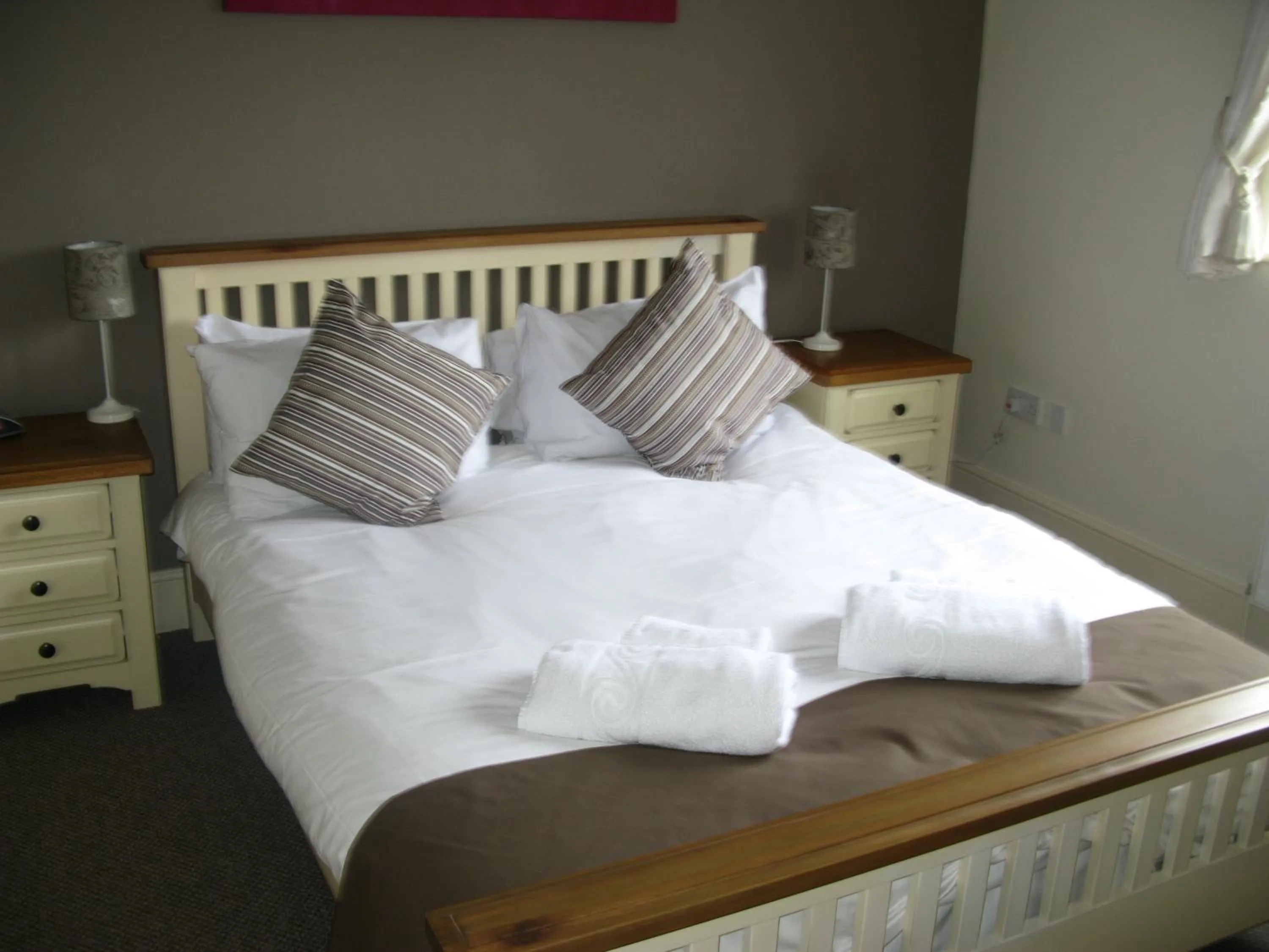 Bedroom, Bed in The Chequers Inn