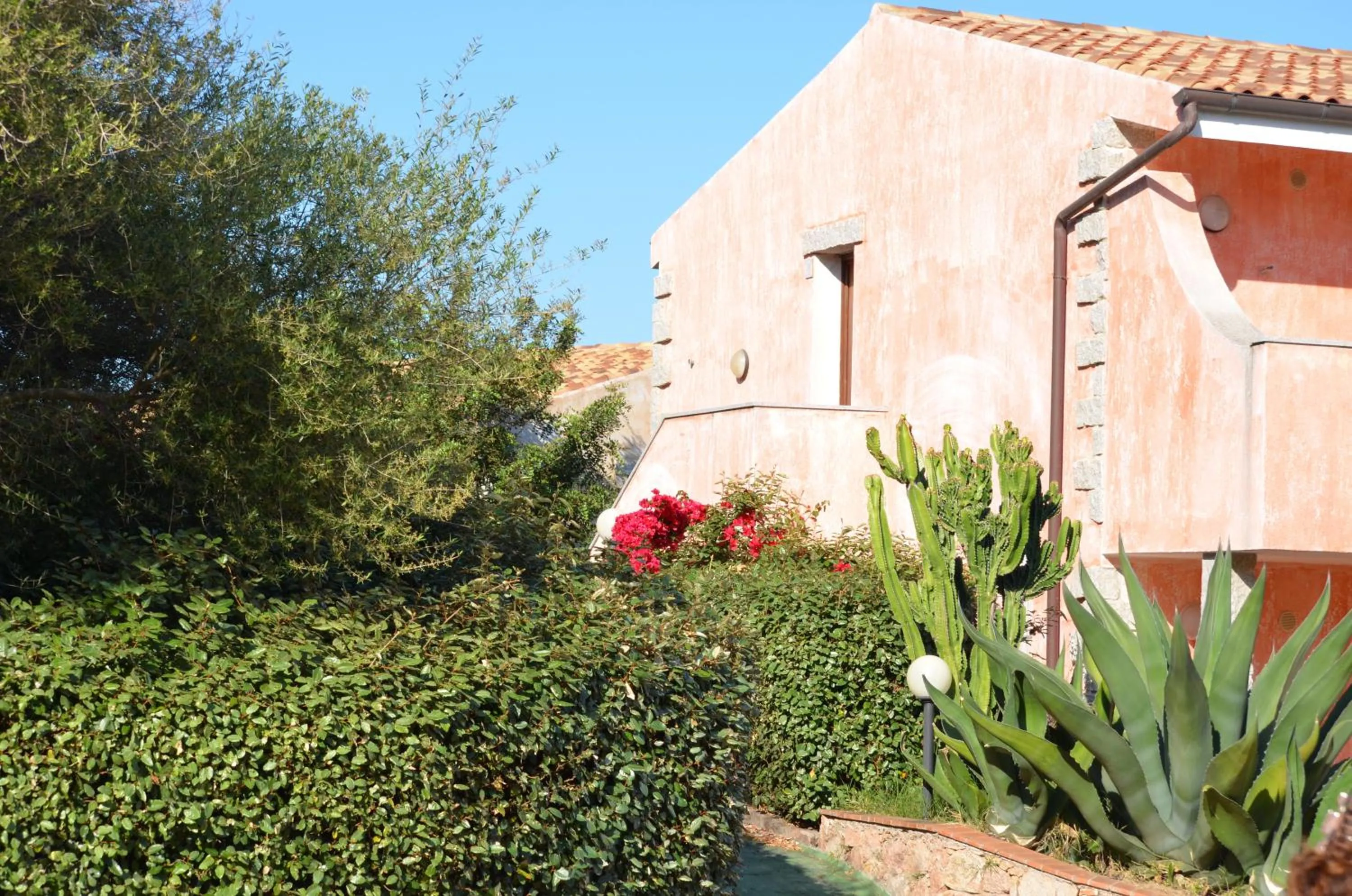Facade/entrance in Residence Costa Del Turchese