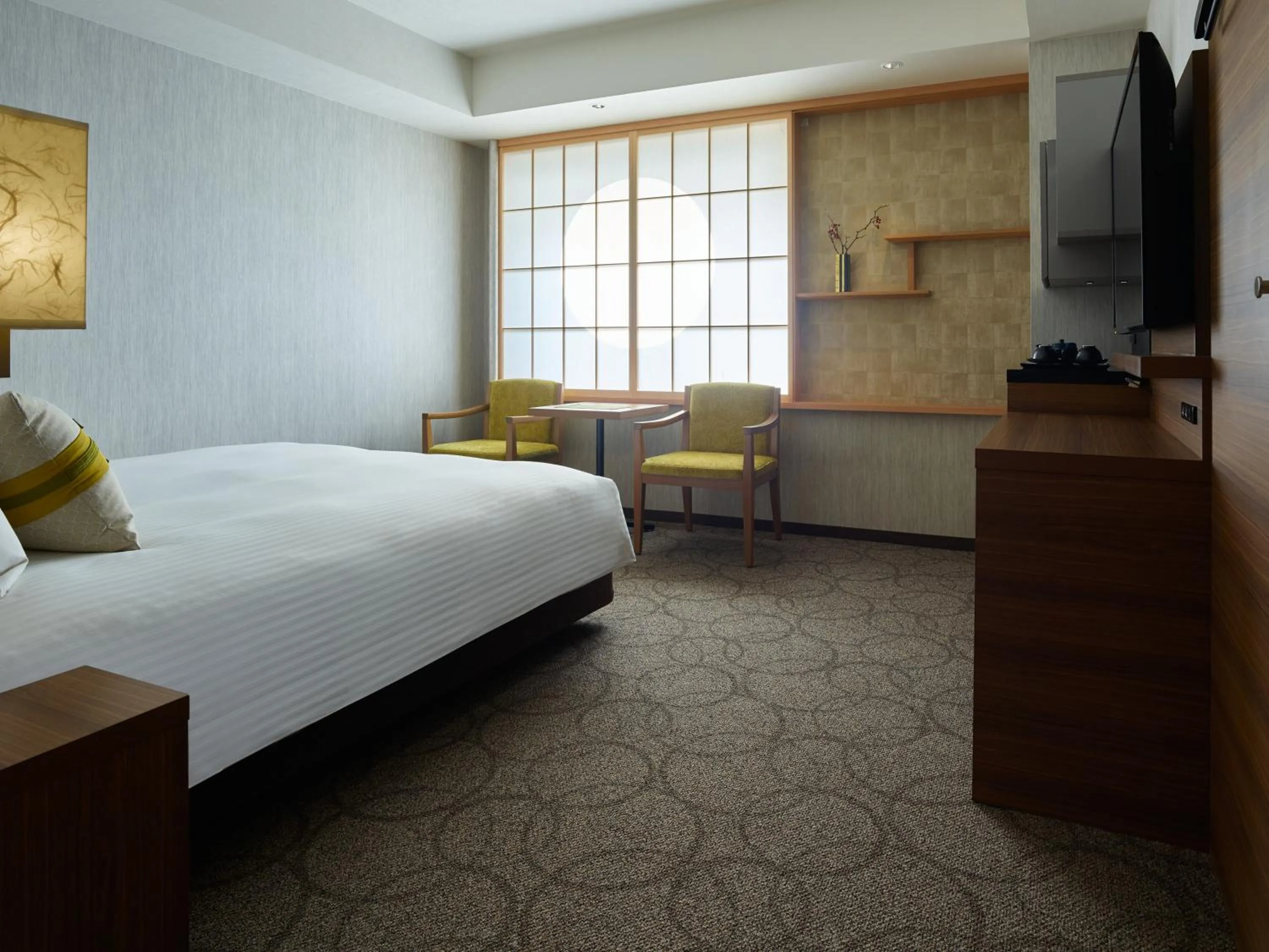 Photo of the whole room, Bed in Mitsui Garden Hotel Kyoto Station