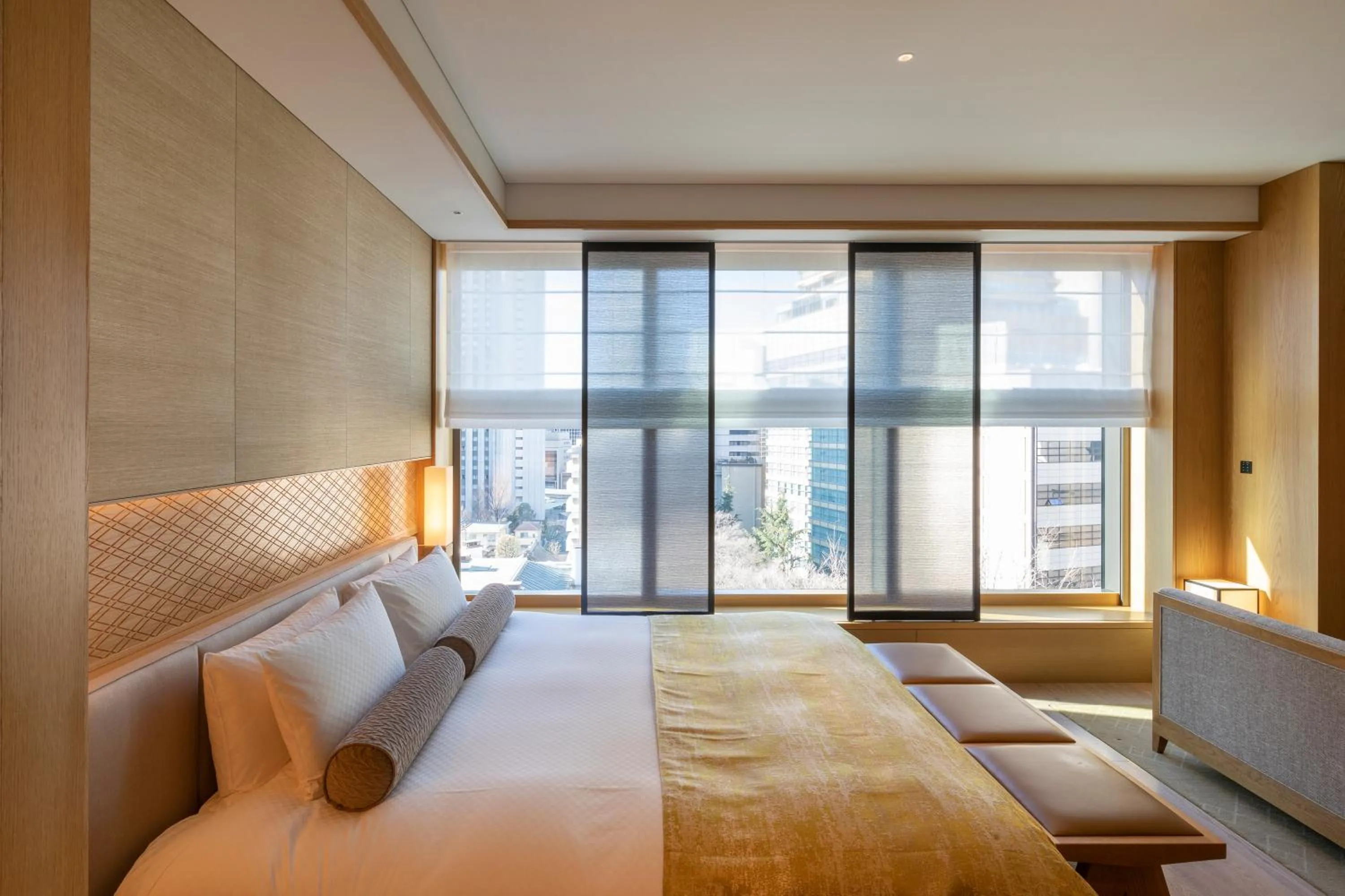 Photo of the whole room, Bed in The Okura Tokyo