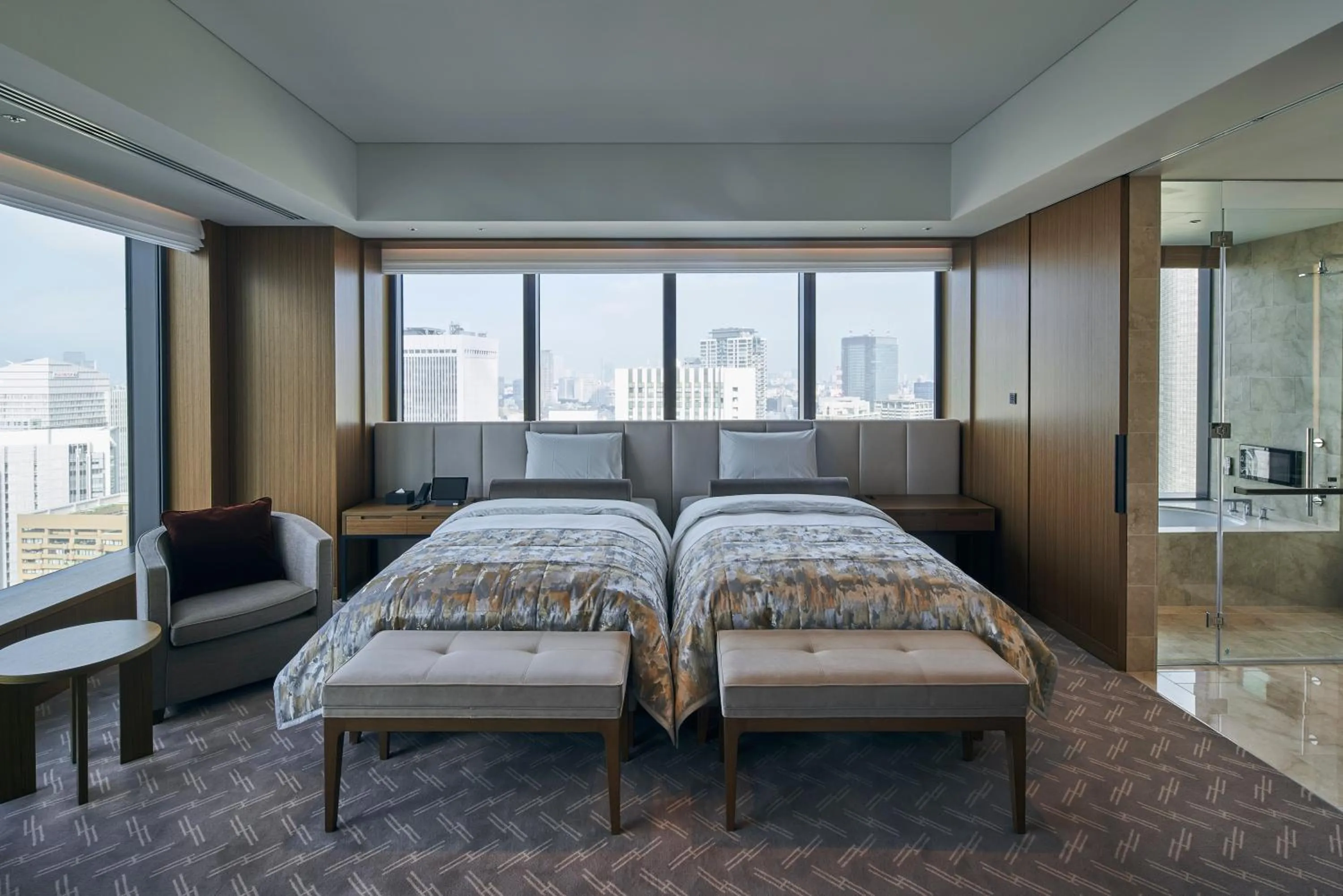 Photo of the whole room, Bed in The Okura Tokyo
