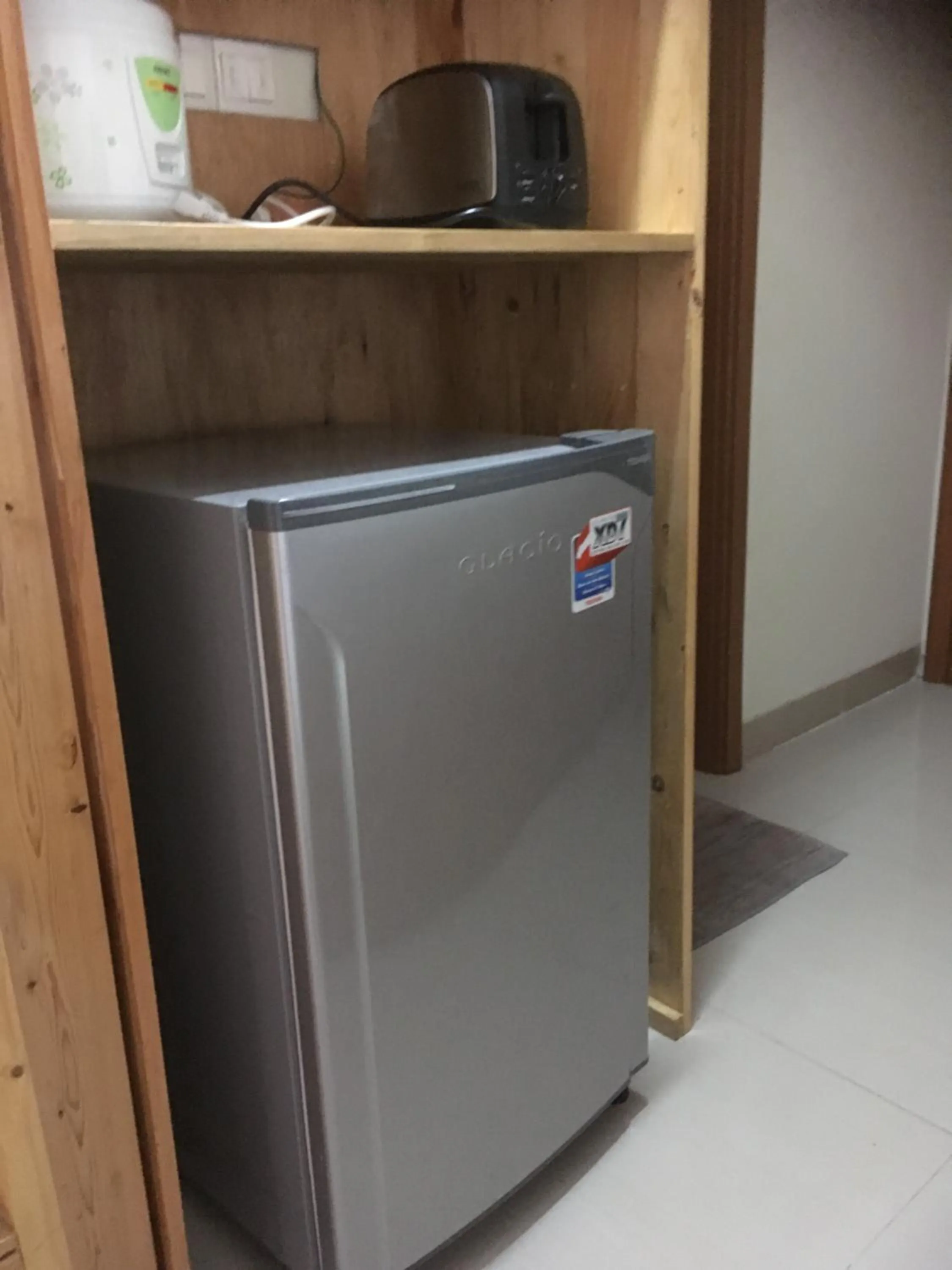 Beverly Dago Apartment