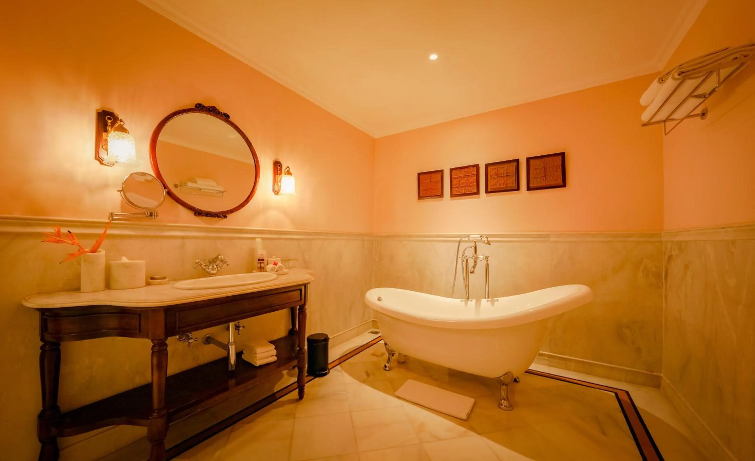 Bathroom in Raajkutir - IHCL SeleQtions