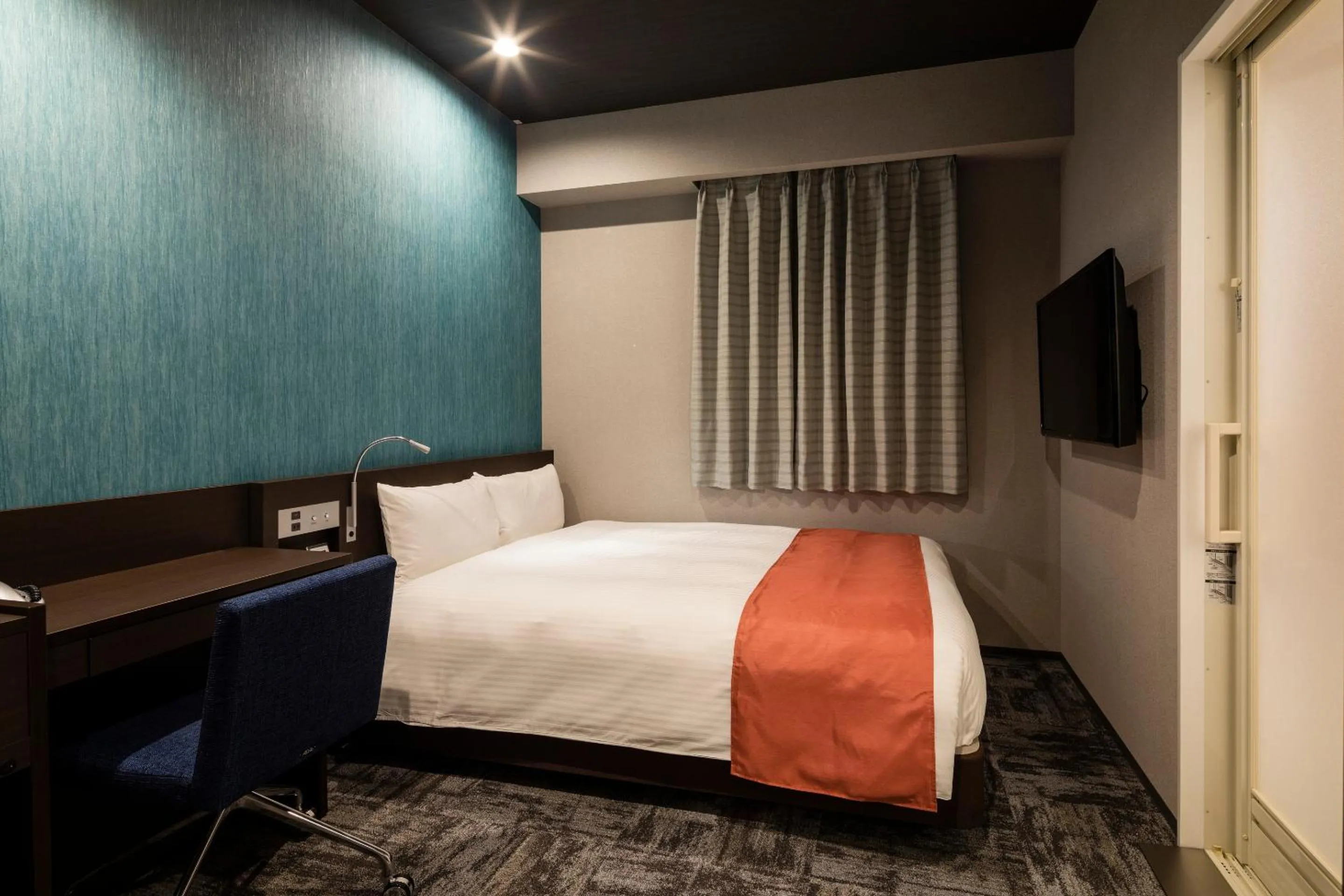 Bed in Wander Tokyo Shibuya