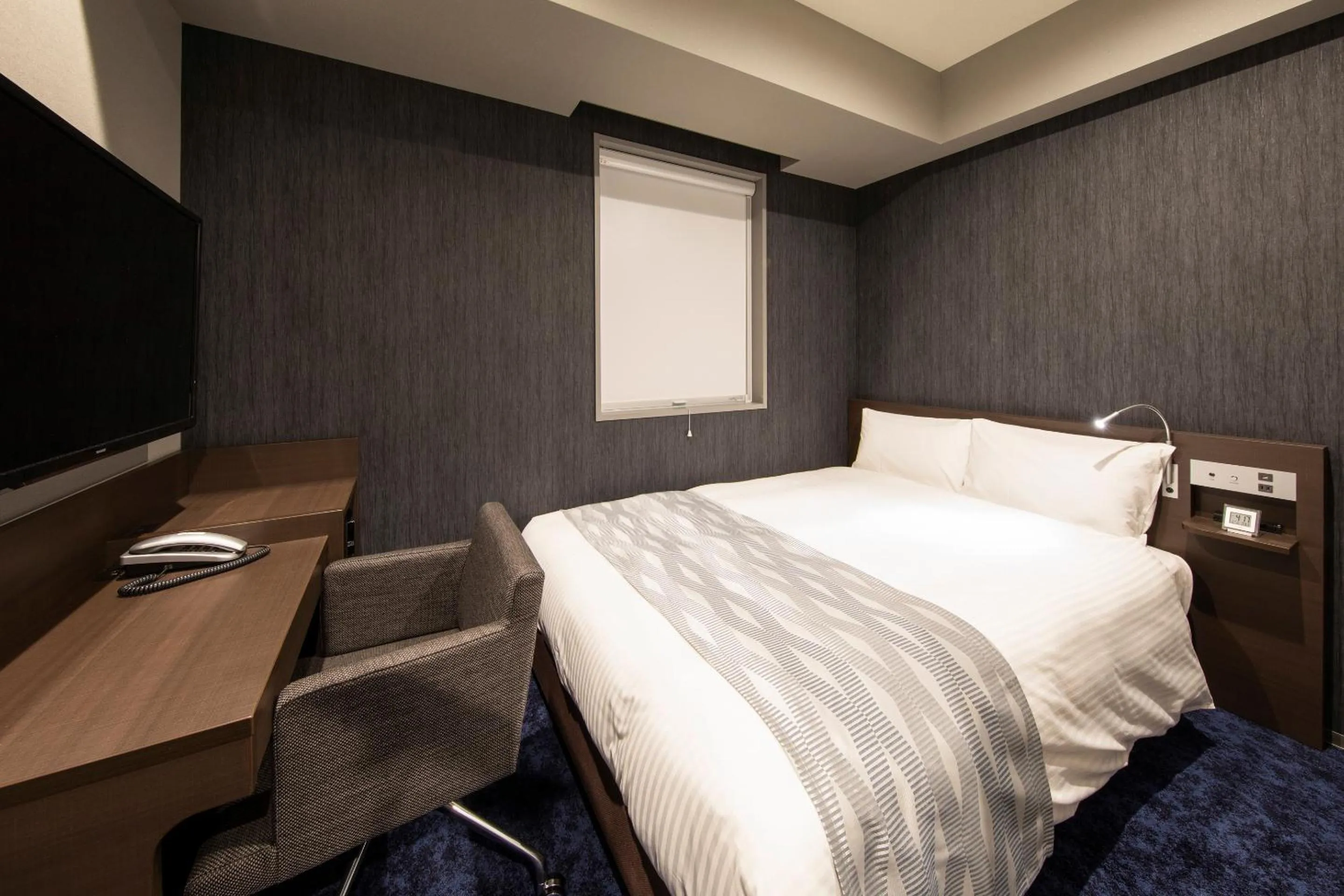 Photo of the whole room in Wander Tokyo Shibuya