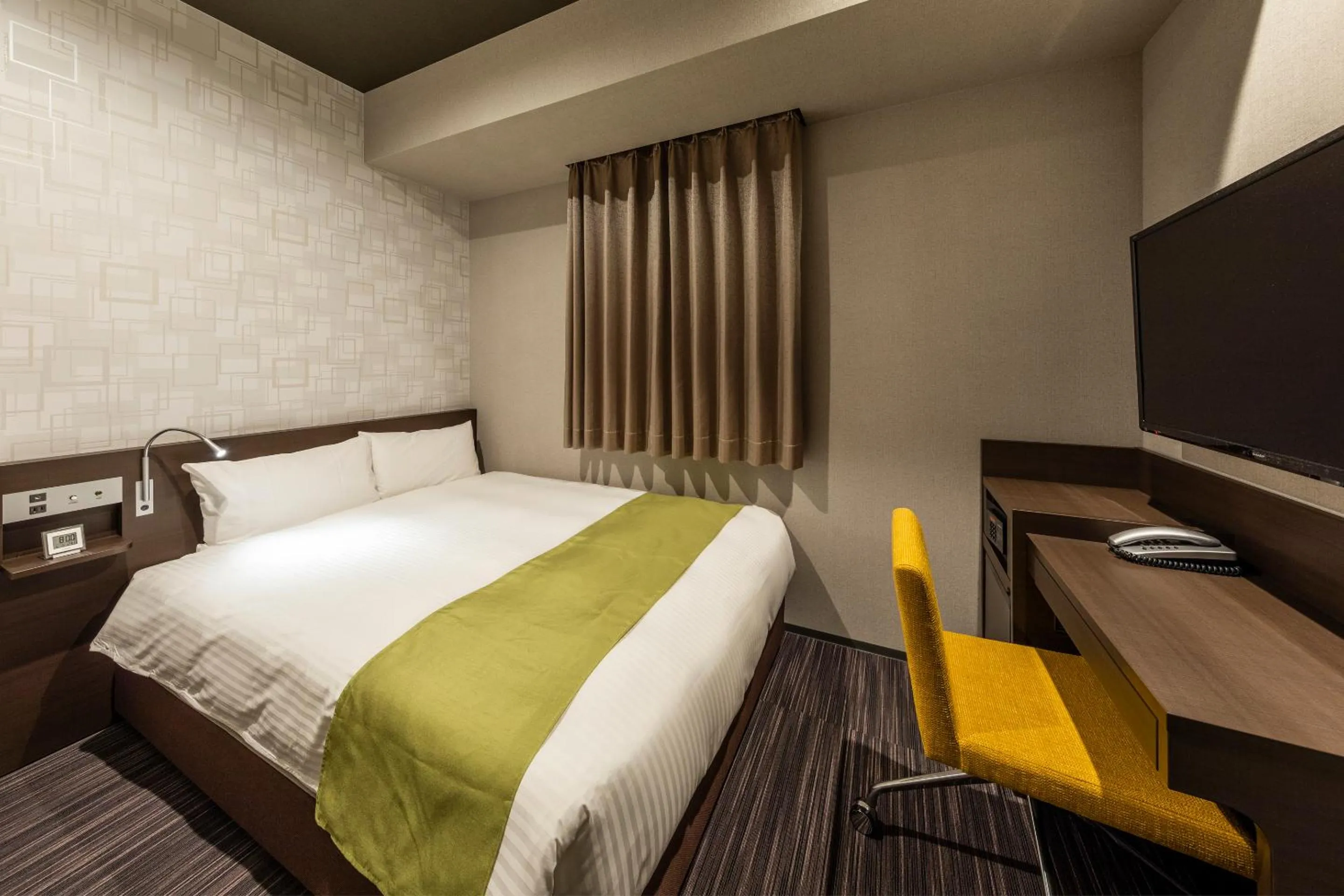 Photo of the whole room in Wander Tokyo Shibuya