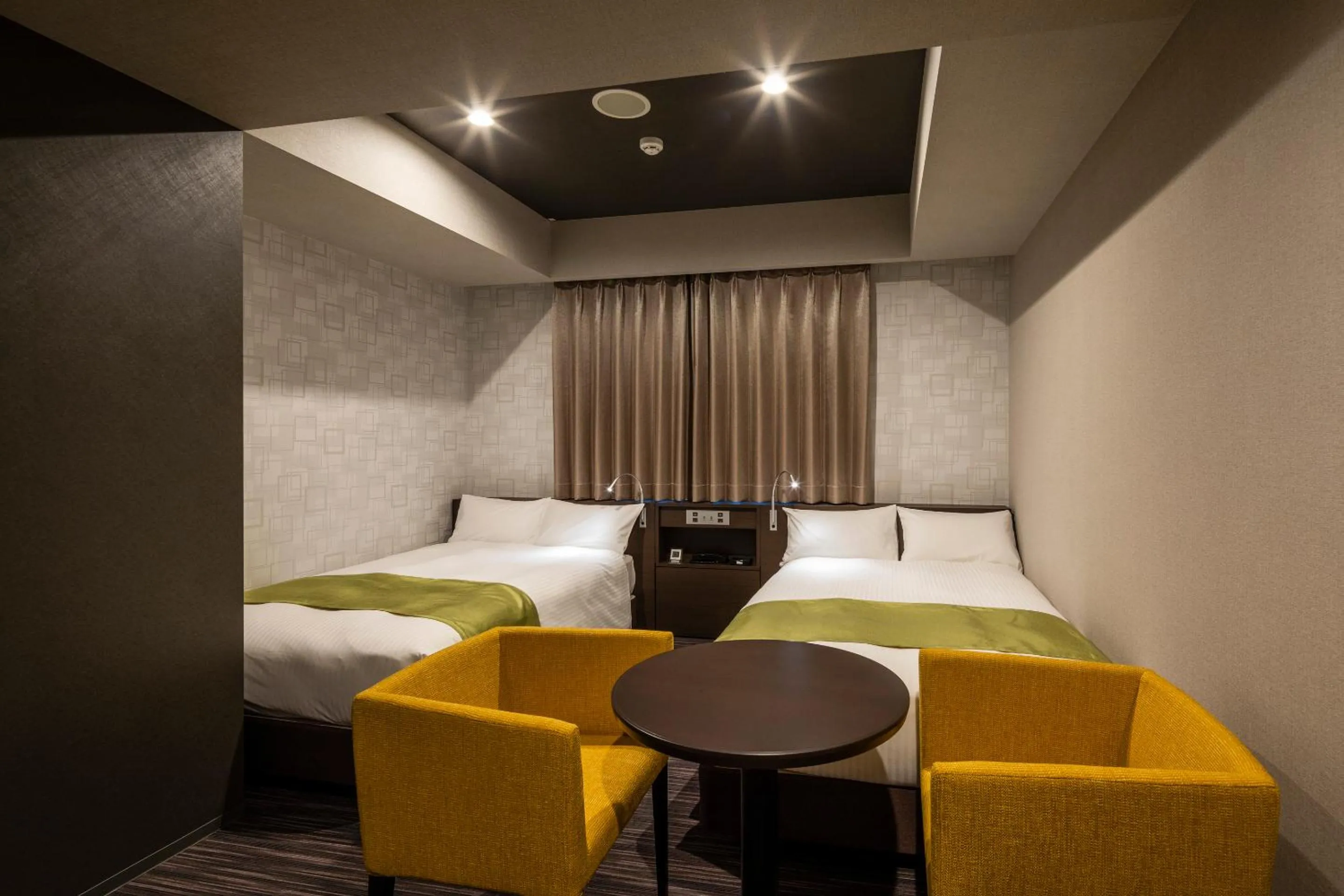 Photo of the whole room in Wander Tokyo Shibuya