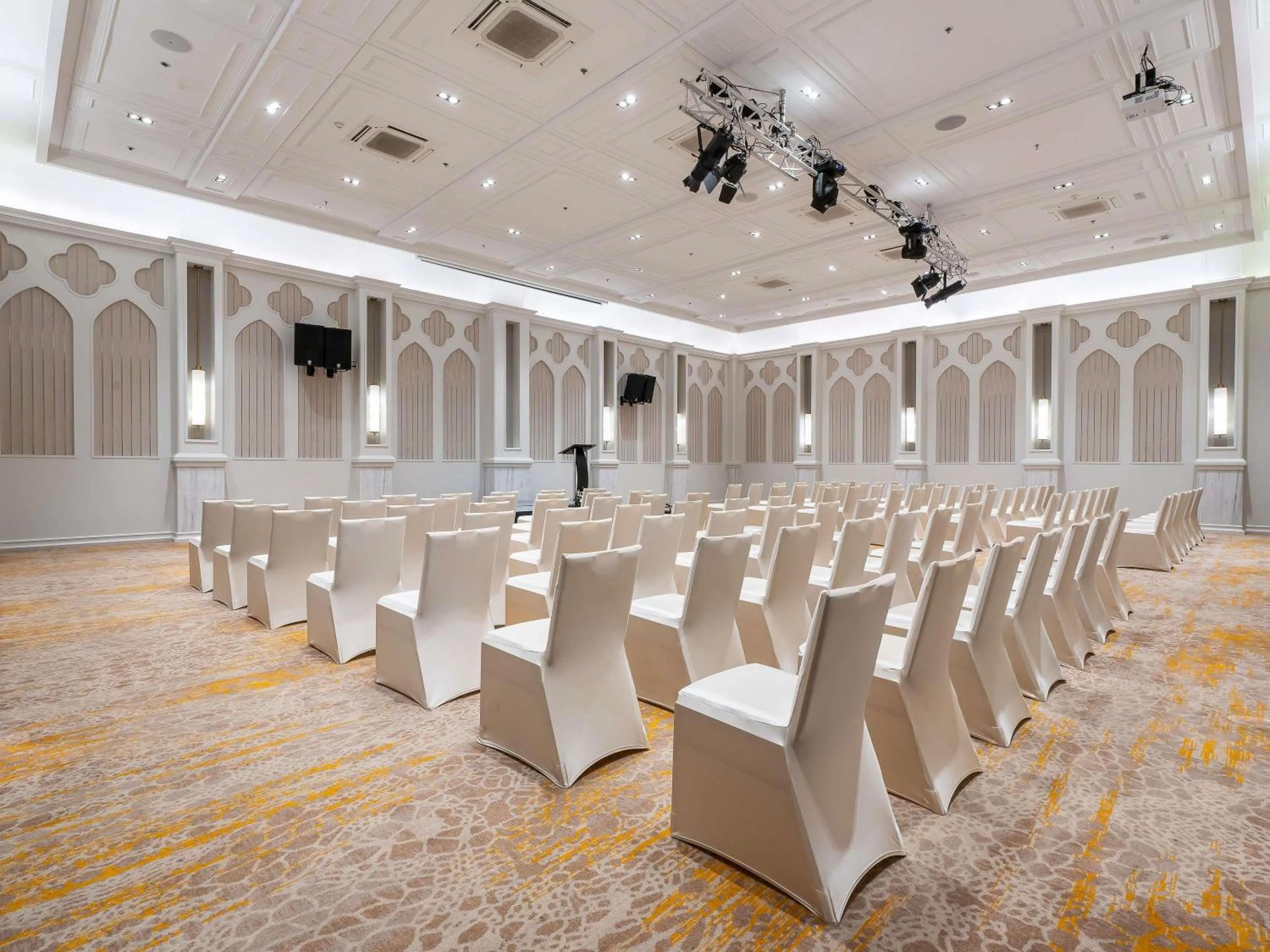 Meeting/conference room in Mövenpick Myth Hotel Patong Phuket