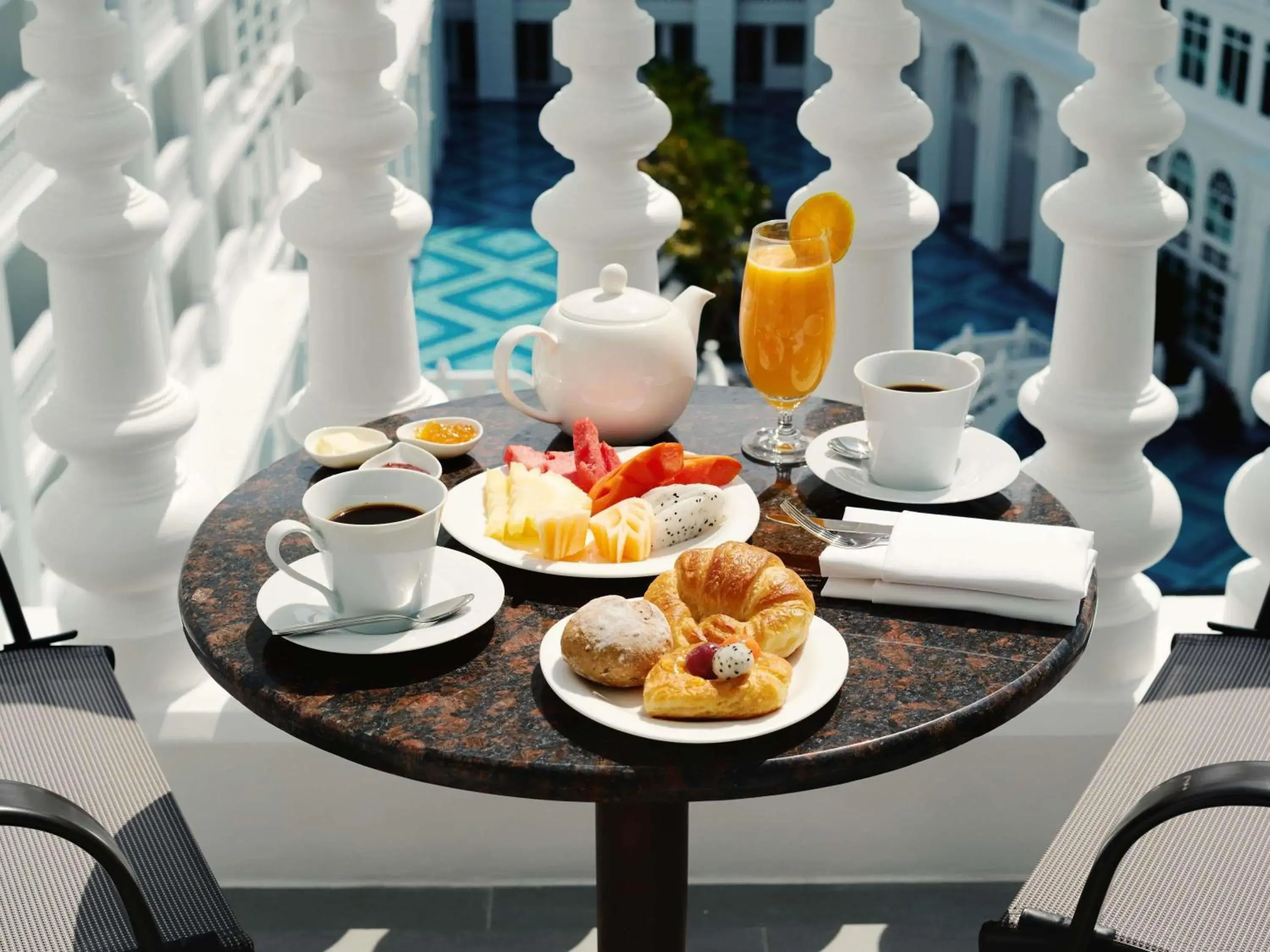 Bedroom in Mövenpick Myth Hotel Patong Phuket Bedroom in Mövenpick Myth Hotel Patong Phuket