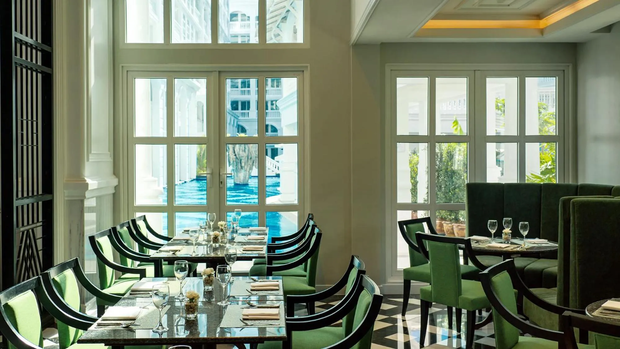 Restaurant/places to eat in Mövenpick Myth Hotel Patong Phuket