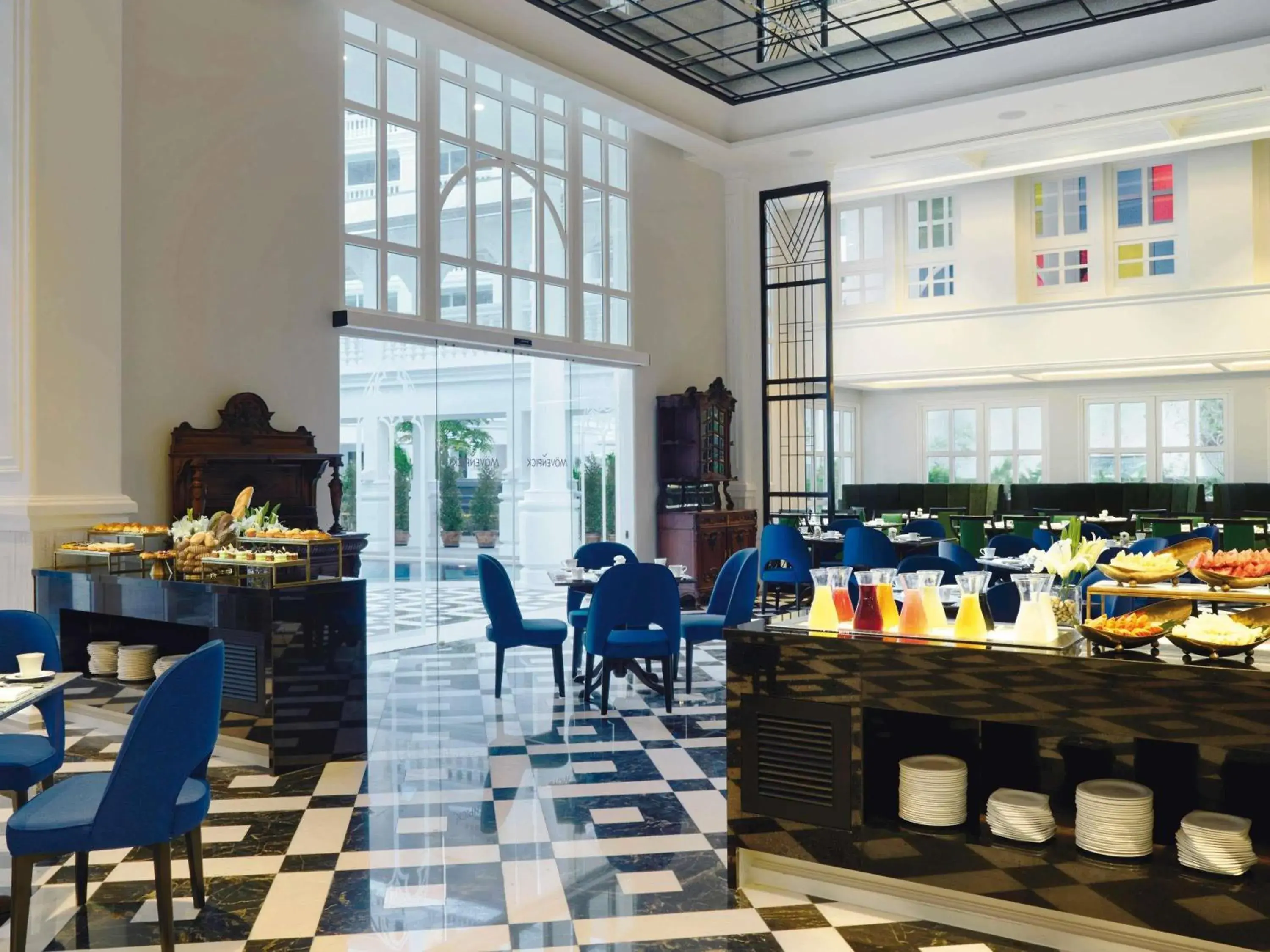 Restaurant/places to eat in Mövenpick Myth Hotel Patong Phuket Restaurant/places to eat in Mövenpick Myth Hotel Patong Phuket