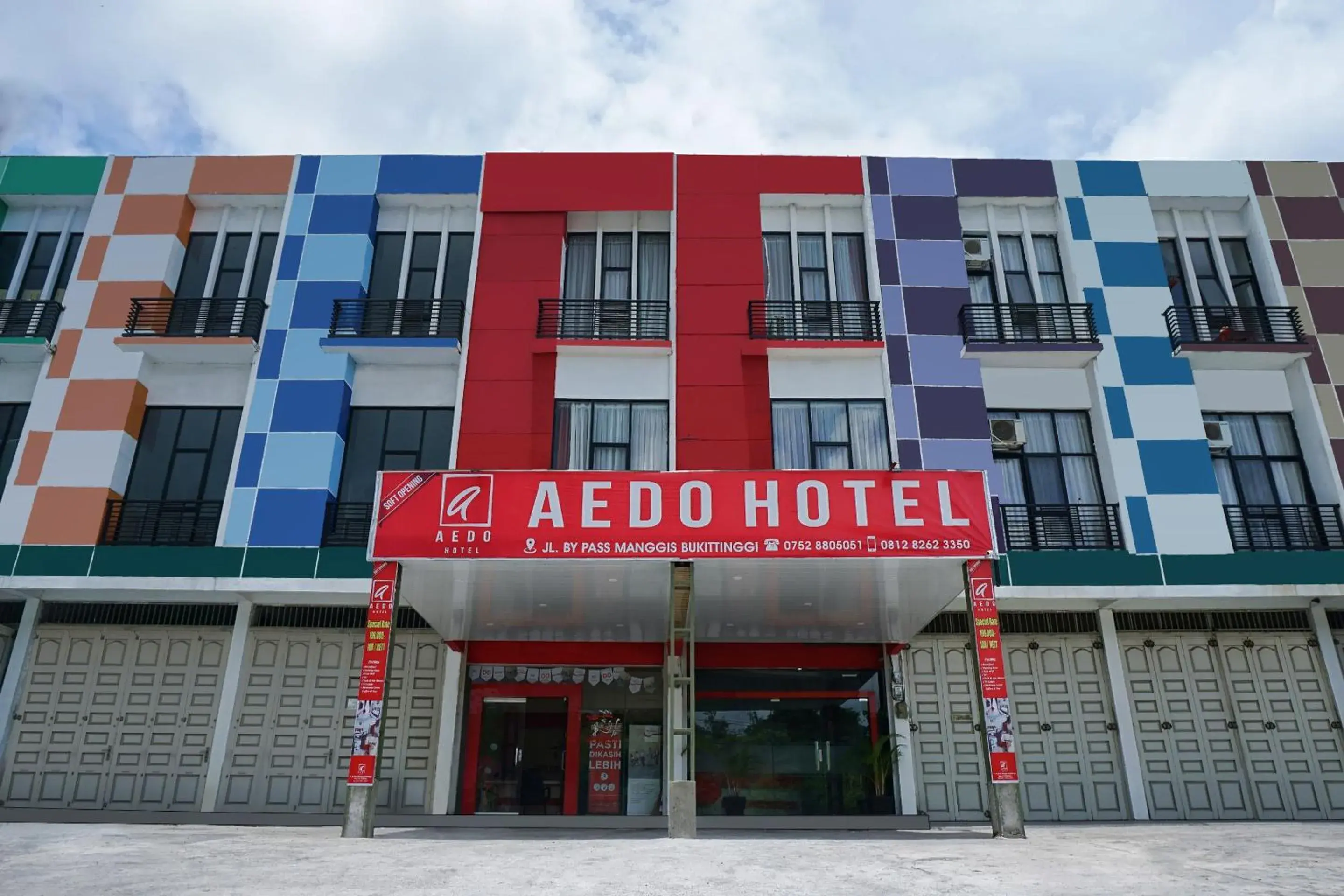 Hotel O Bukittinggi near Jam Gadang formerly Hotel Aedo Hotel O Bukittinggi near Jam Gadang formerly Hotel Aedo