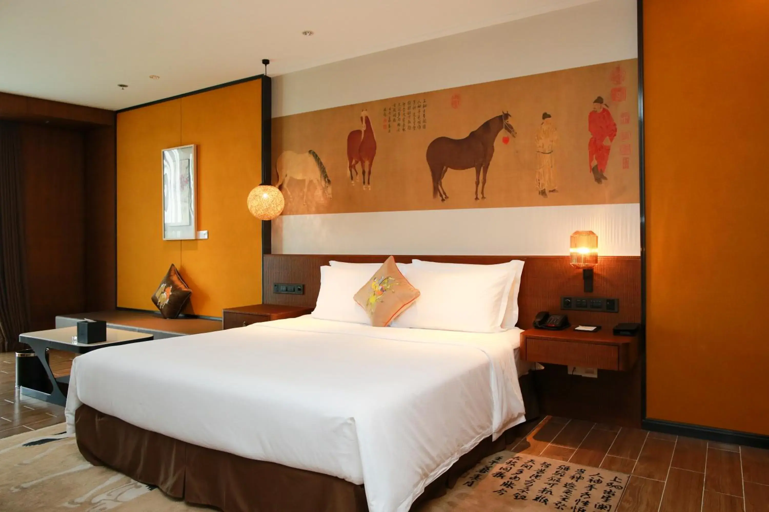 Bedroom, Bed in Hisilk Artwork Center Fliport Coso Hotel Bedroom, Bed in Hisilk Artwork Center Fliport Coso Hotel