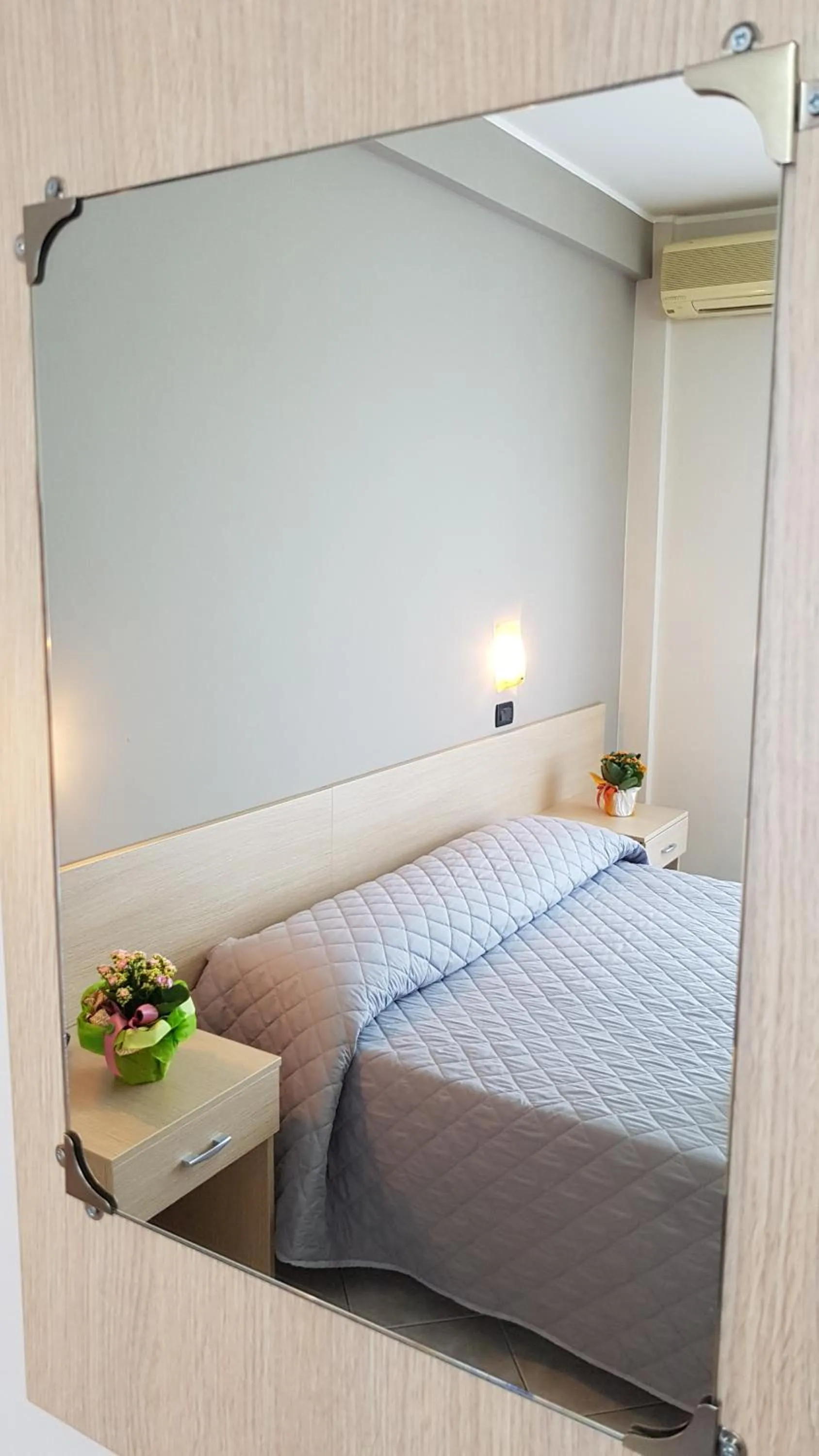 Bed in Hotel Excelsior