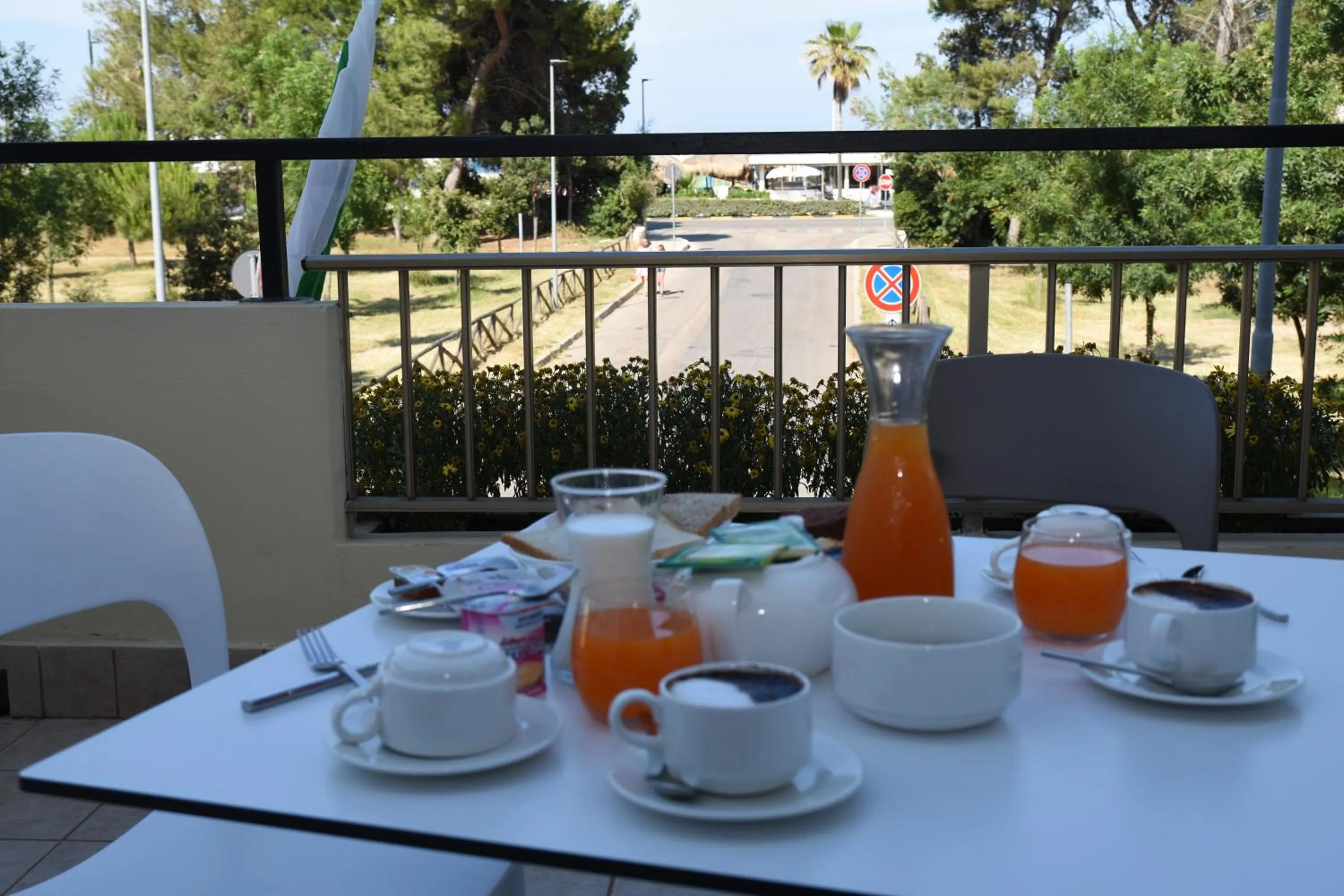 Breakfast in Hotel Excelsior
