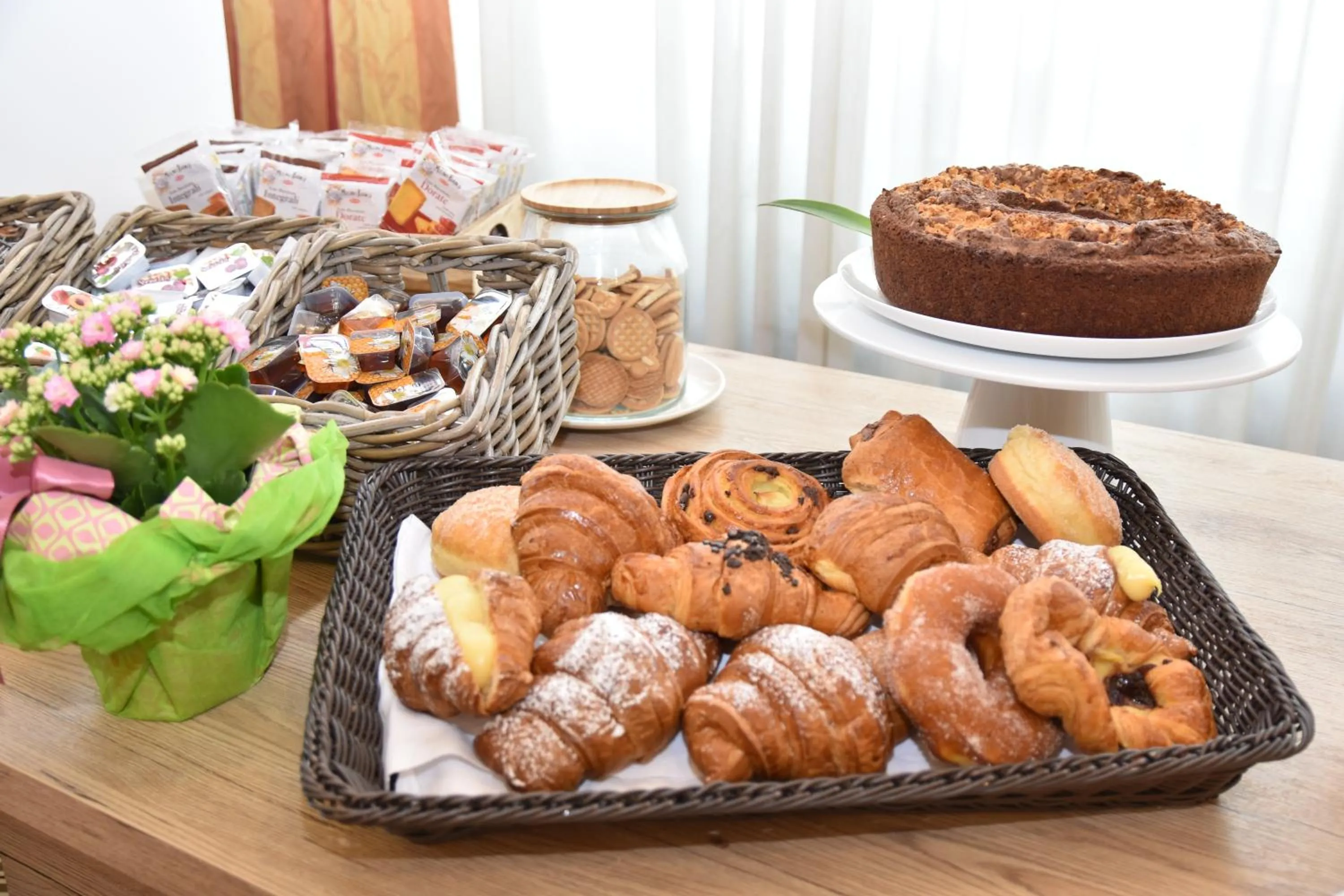 Breakfast in Hotel Excelsior