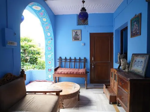 Yogis Guest House