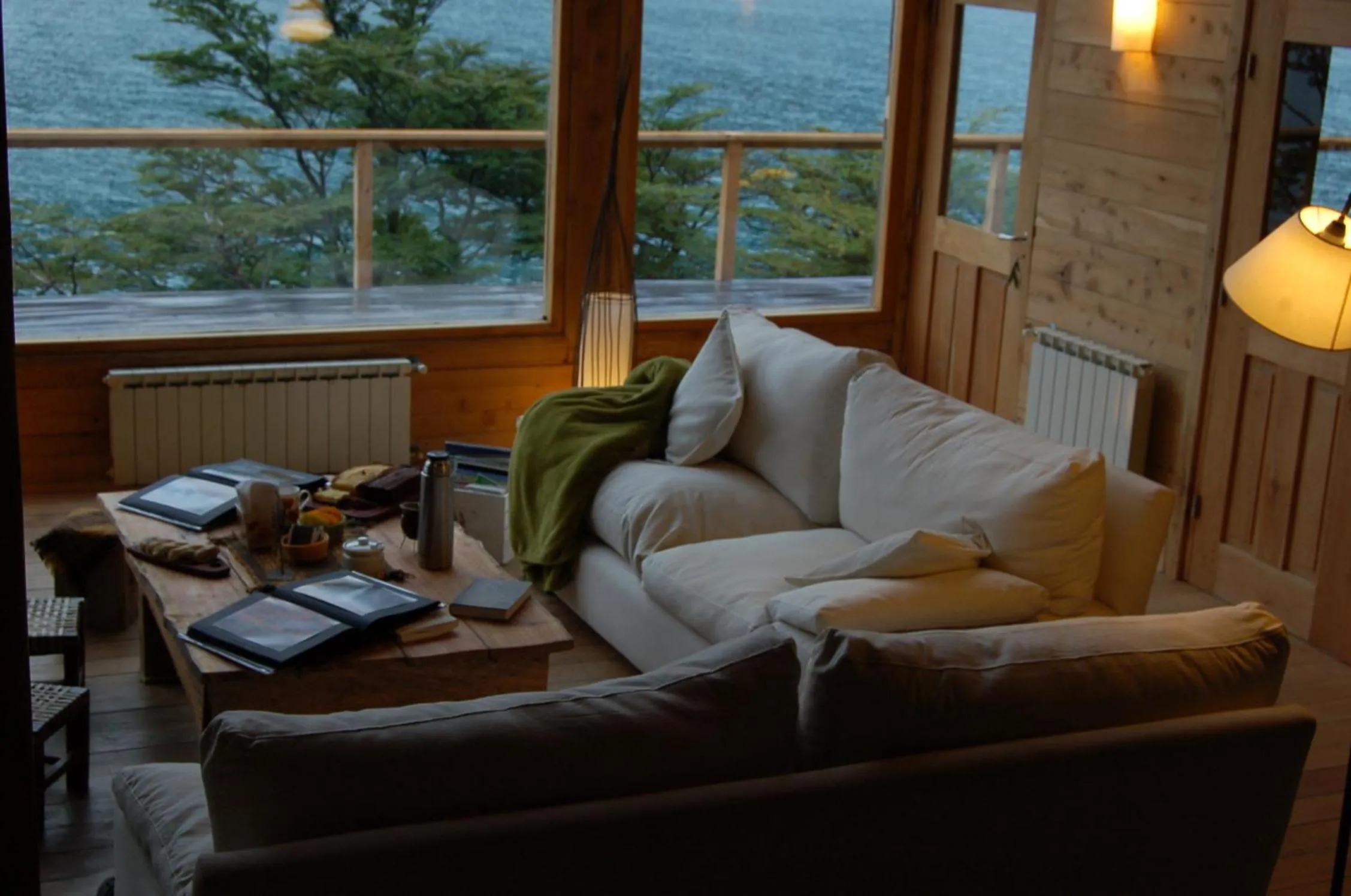 Lobby or reception in Aguas Arriba Lodge