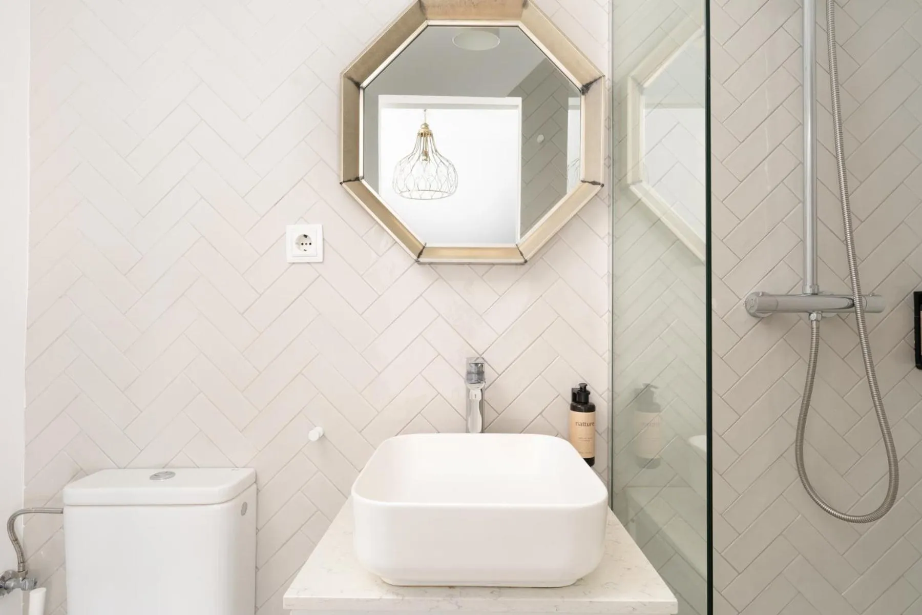 Shower in TSA Gran Via