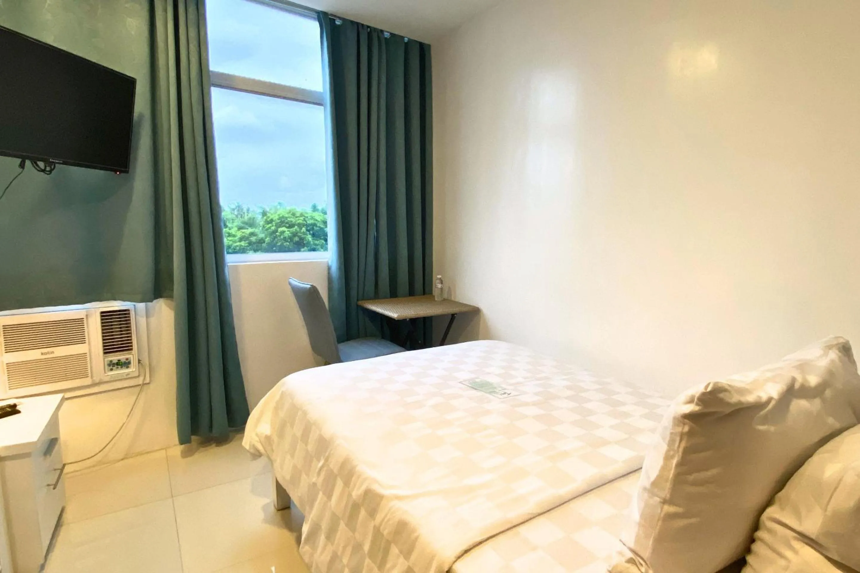 Bed in Tely's Bed & Breakfast Iloilo powered by Cocotel