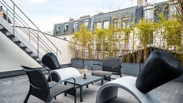 Balcony/Terrace in Kube Hôtel Paris