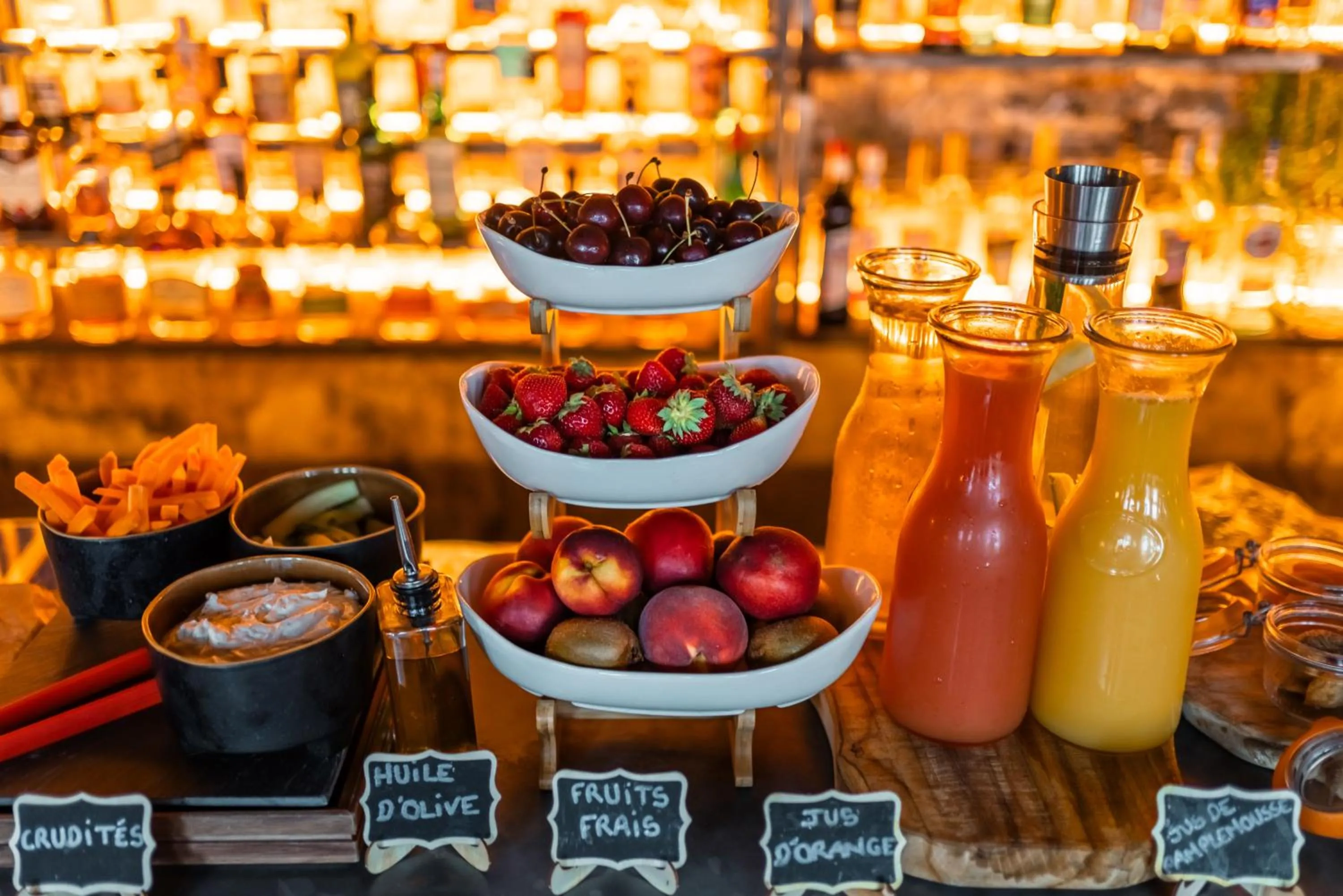 Breakfast in Kube Hôtel Paris