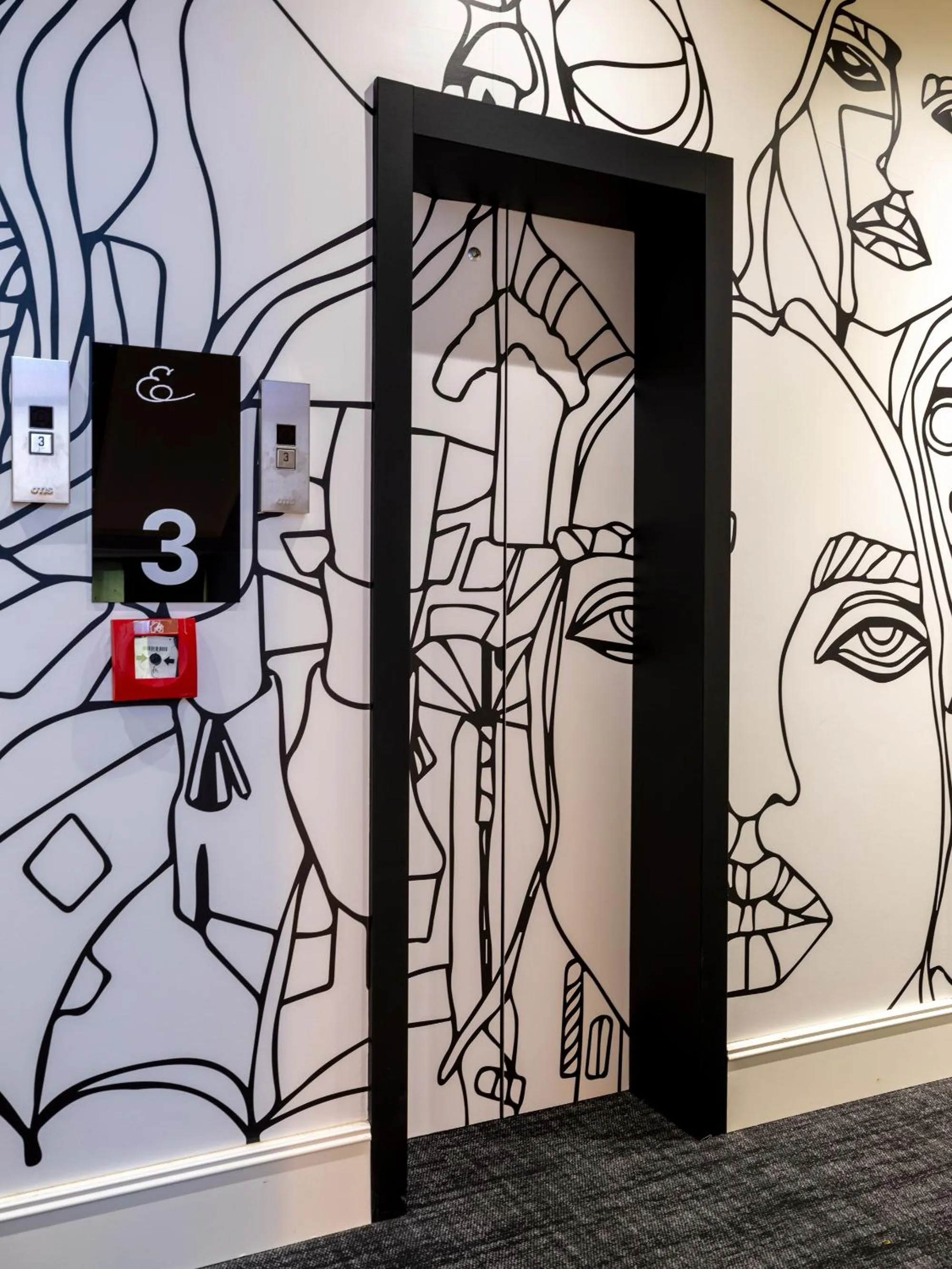 elevator in Elizabeth Lifestyle Hotel