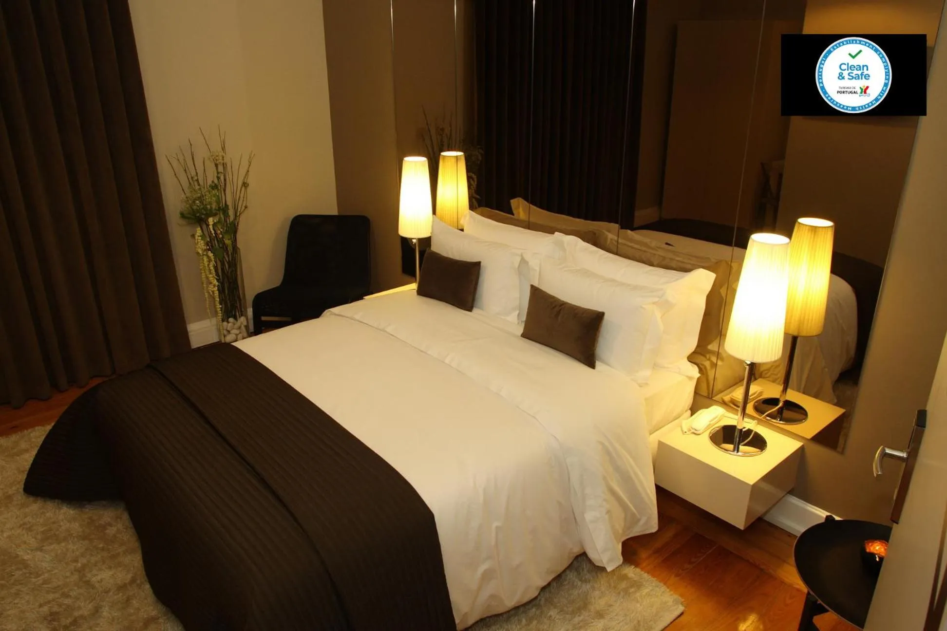 Bedroom, Bed in Castilho House