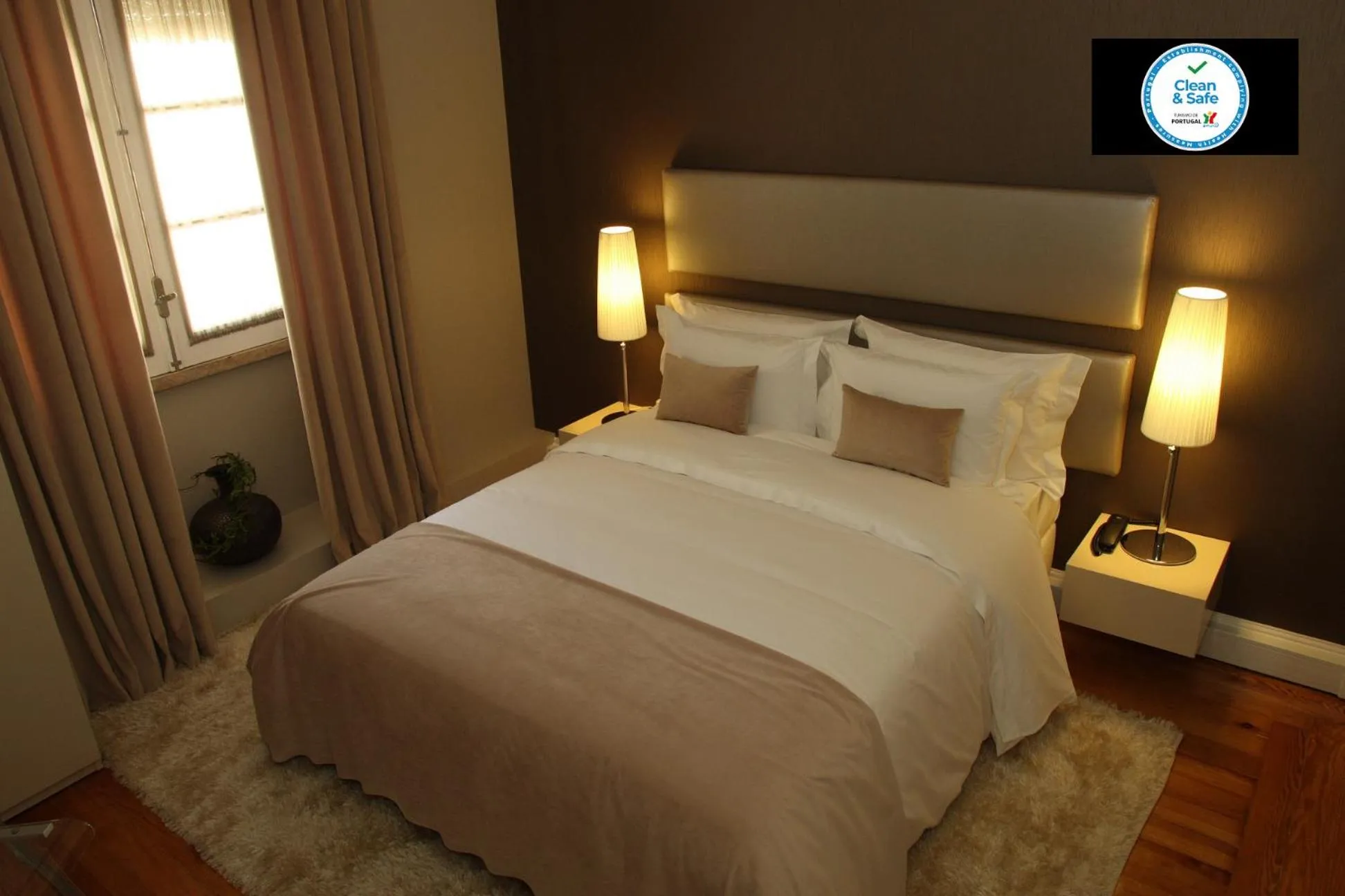 Bedroom, Bed in Castilho House