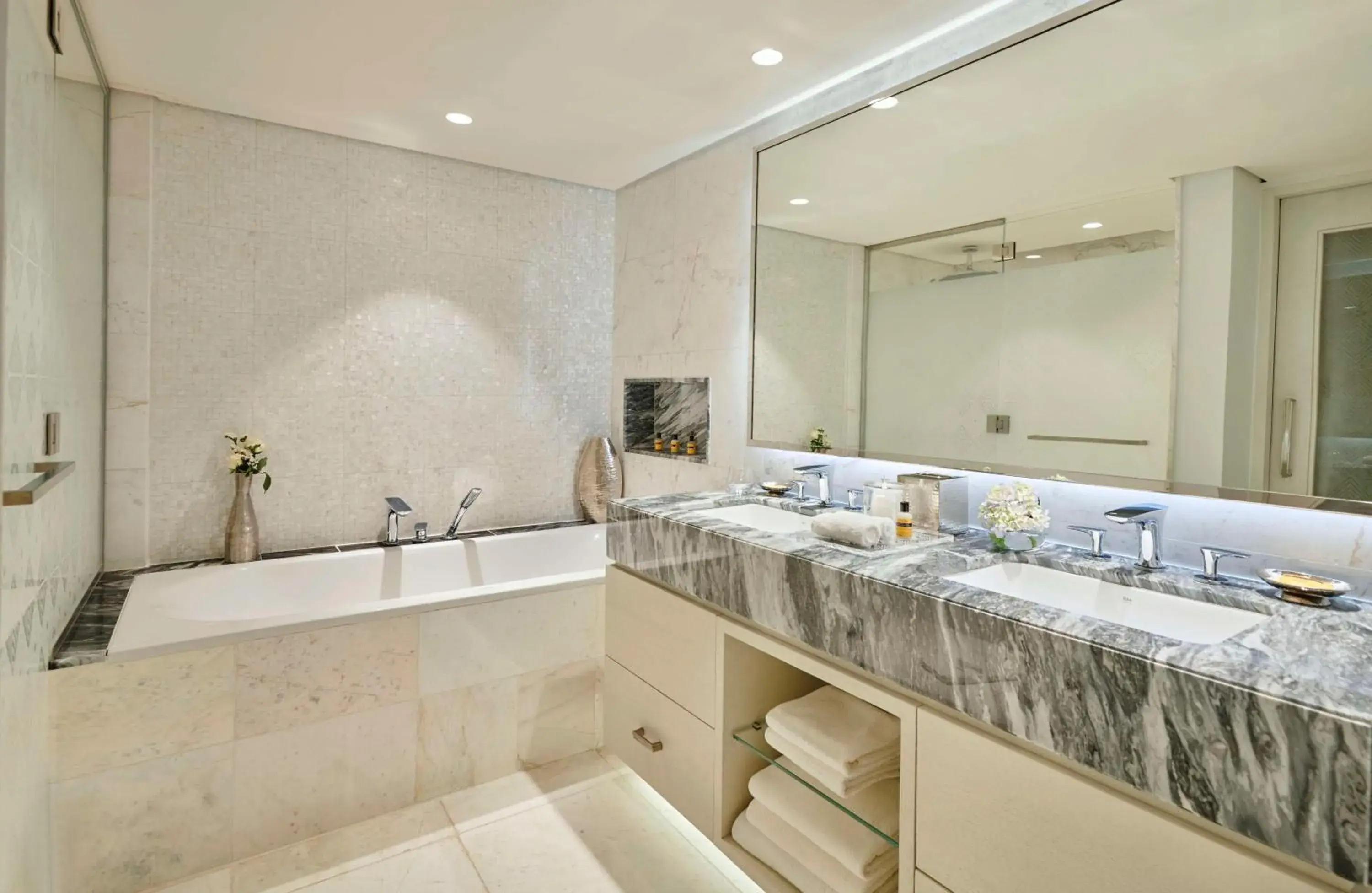 Bathroom in Hyatt Regency Addis Ababa Bathroom in Hyatt Regency Addis Ababa