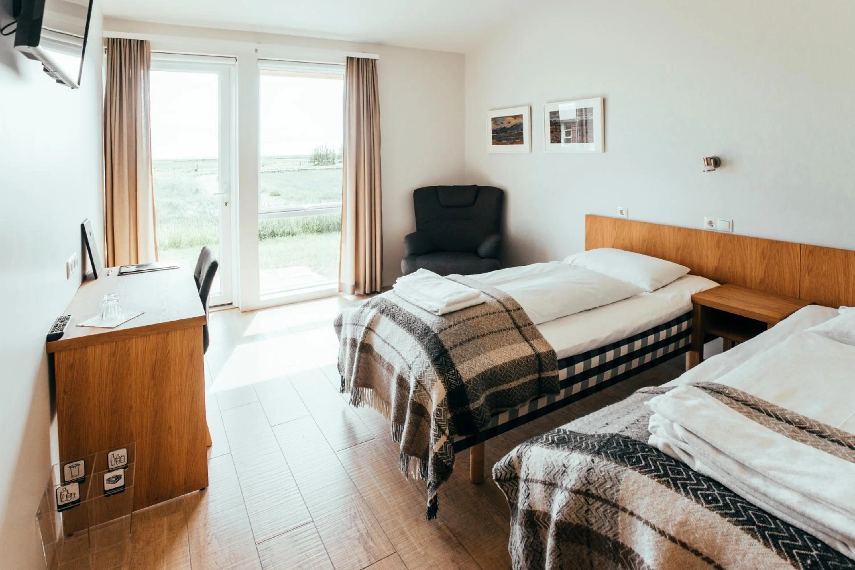 Balcony/Terrace, Bed in Hótel Eldhestar